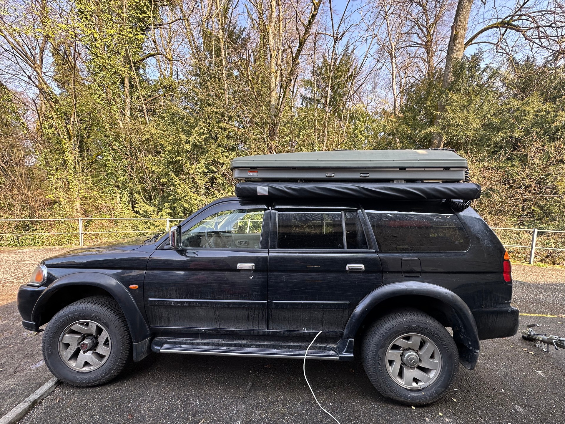 MITSUBISHI PAJERO-image-1