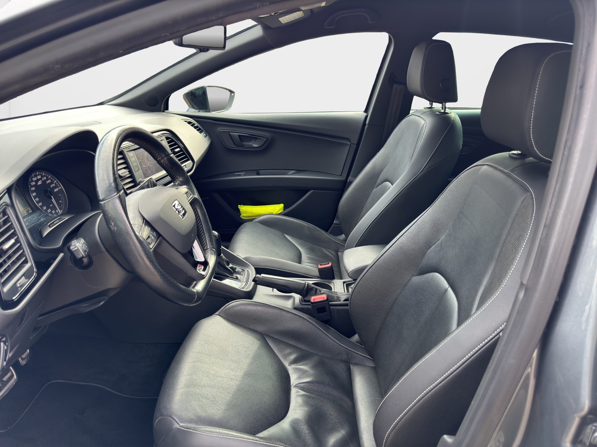 SEAT Leon 2.0 TSI Cupra 280 DSG-image-10