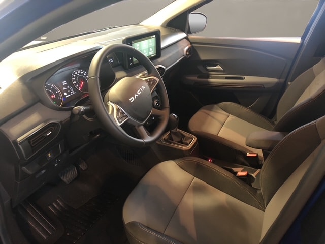 DACIA Sandero 1.0 TCe Stepway Extreme+-image-4
