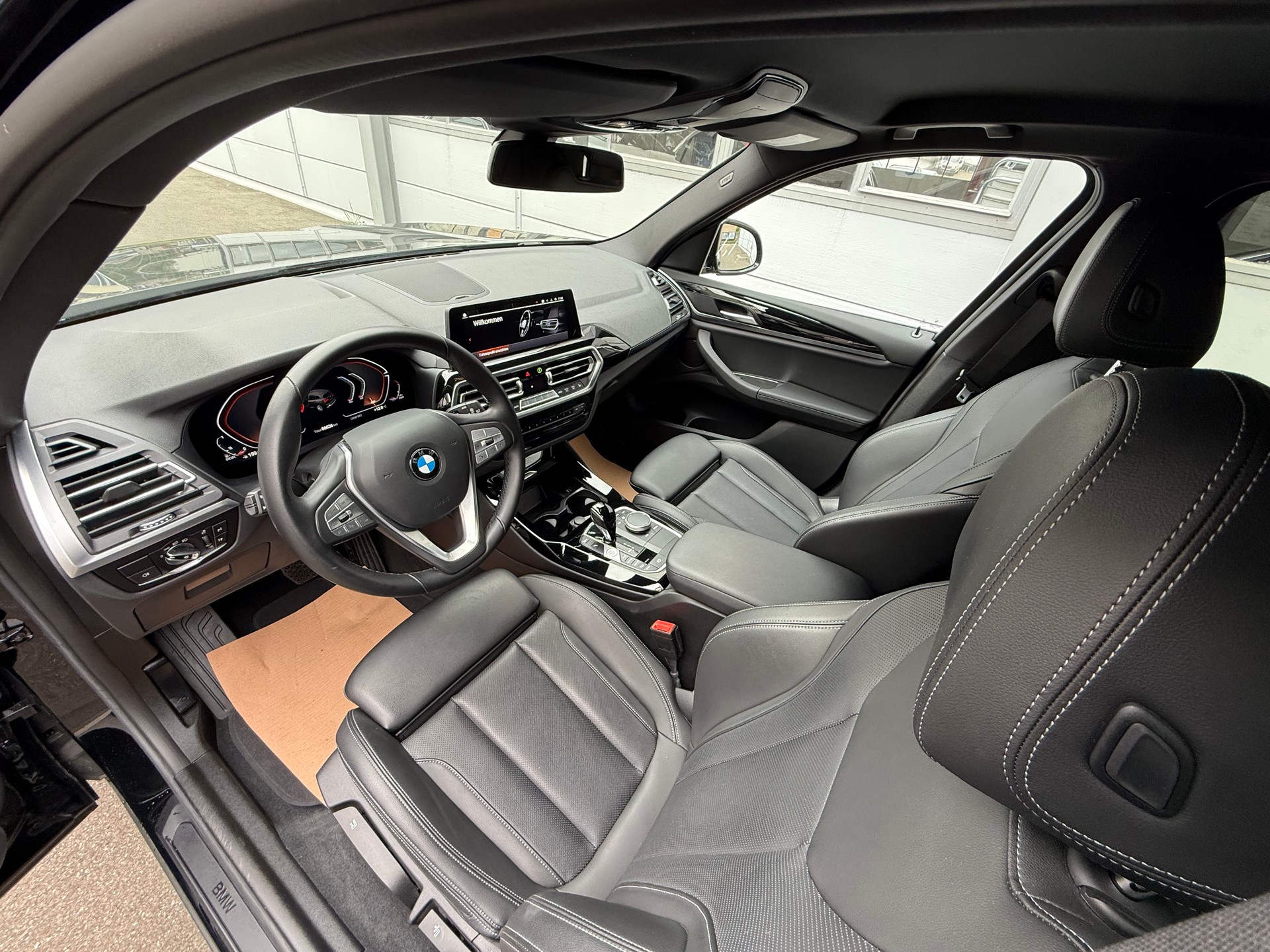 BMW X3 xDrive 48V 20d *1.st Erster Hand CH Fahrzeug *Lederausstattung *Dachhimmel schwarz *Frisch ab MFK *2 Schlüssel-image-8