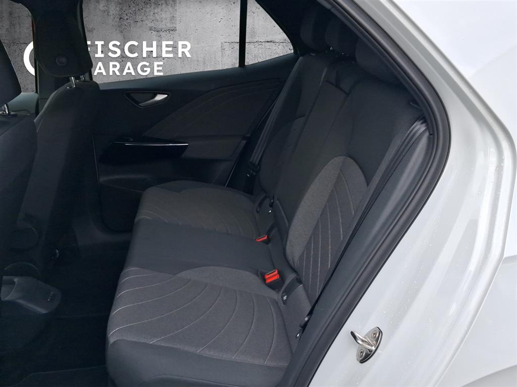 VW ID.3 Pro 59 kWh Pro United-image-8
