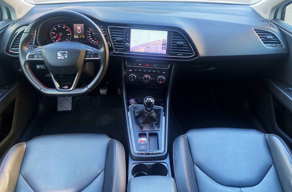 SEAT Leon 1.4 TSI 150 ACT FR-image-4