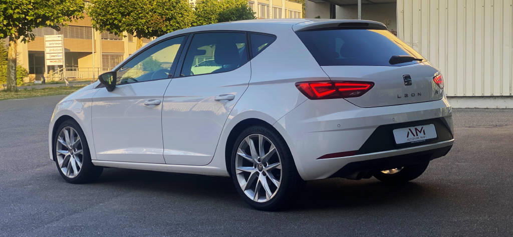SEAT Leon 1.4 TSI 150 ACT FR-image-12