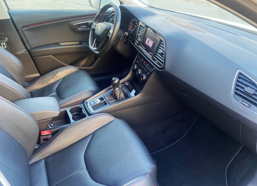SEAT Leon 1.4 TSI 150 ACT FR-image-8