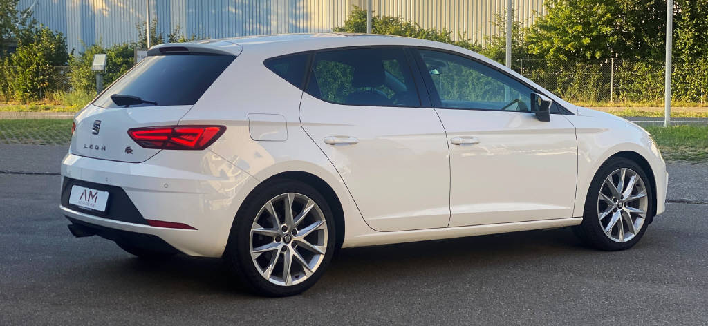 SEAT Leon 1.4 TSI 150 ACT FR-image-14