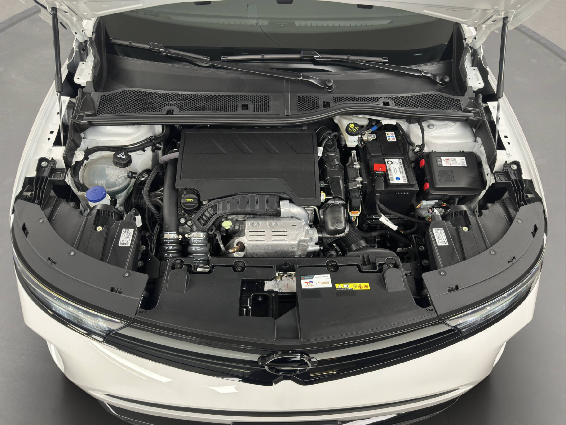OPEL Mokka 1.2 T 130 GS-image-13
