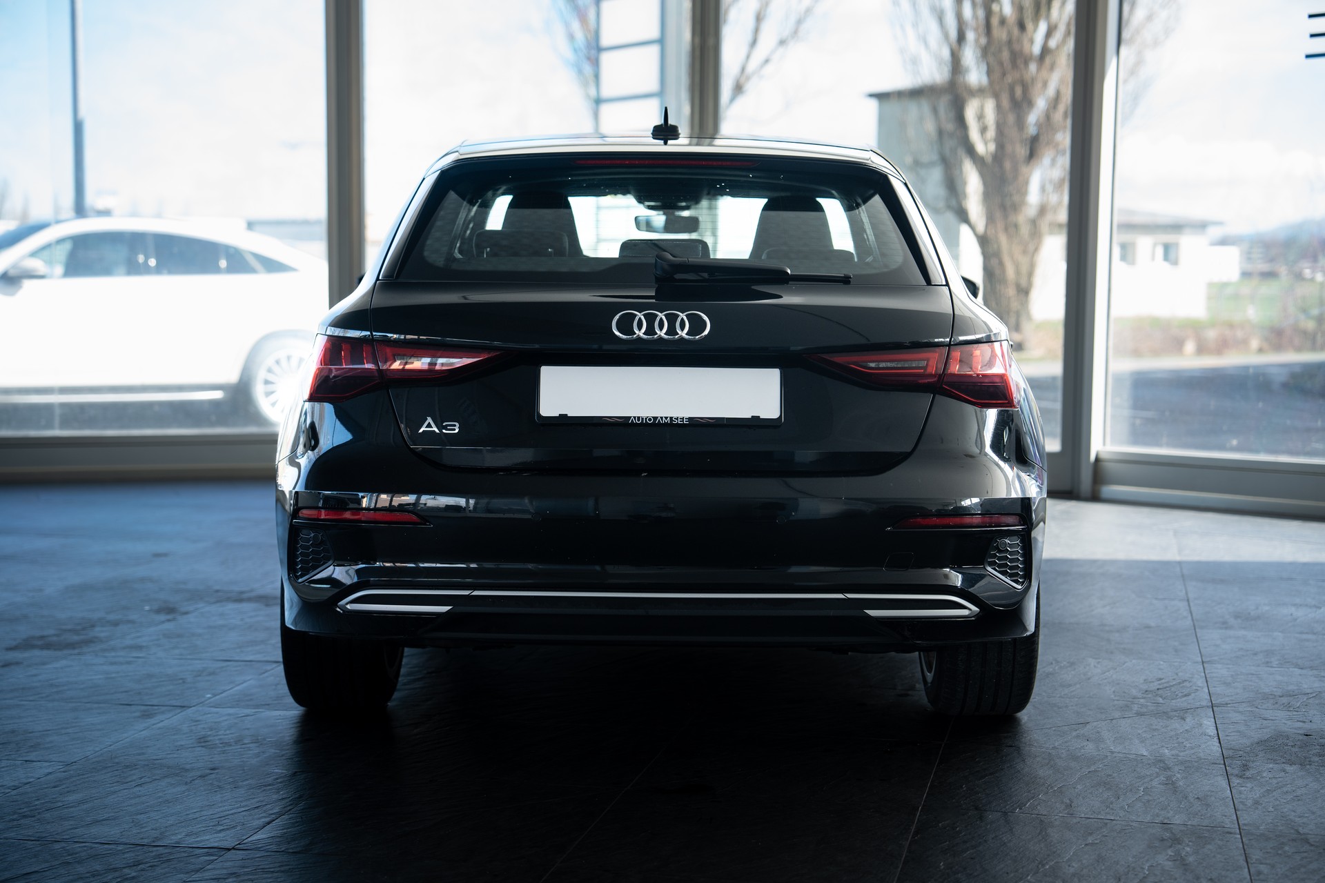 AUDI A3 Sportback 1.5 35 TFSI Advanced S-Tronic-showroom-element-2
