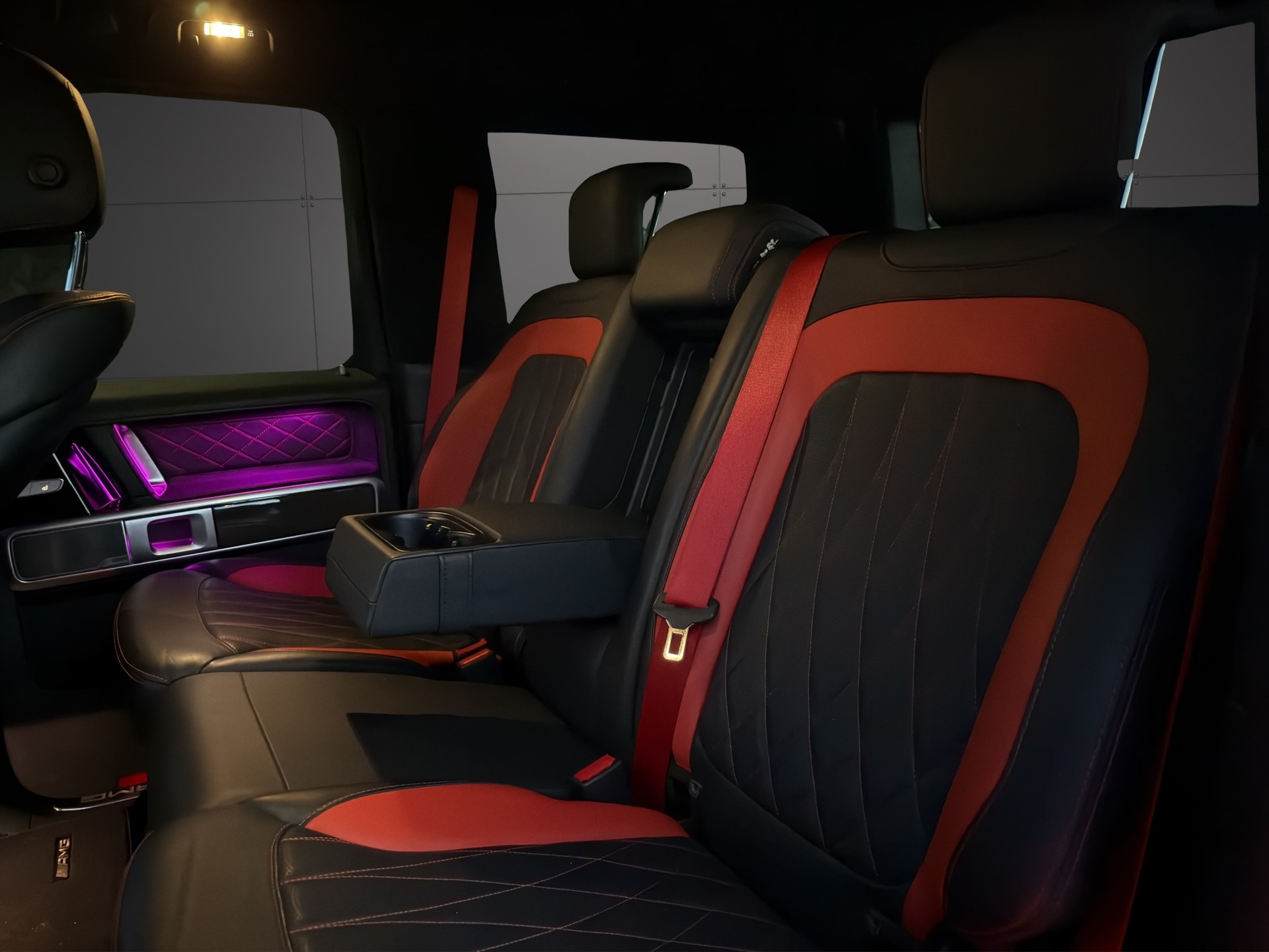 MERCEDES-BENZ G 63 AMG Edition 1 Speedshift Plus G-Tronic-image-21