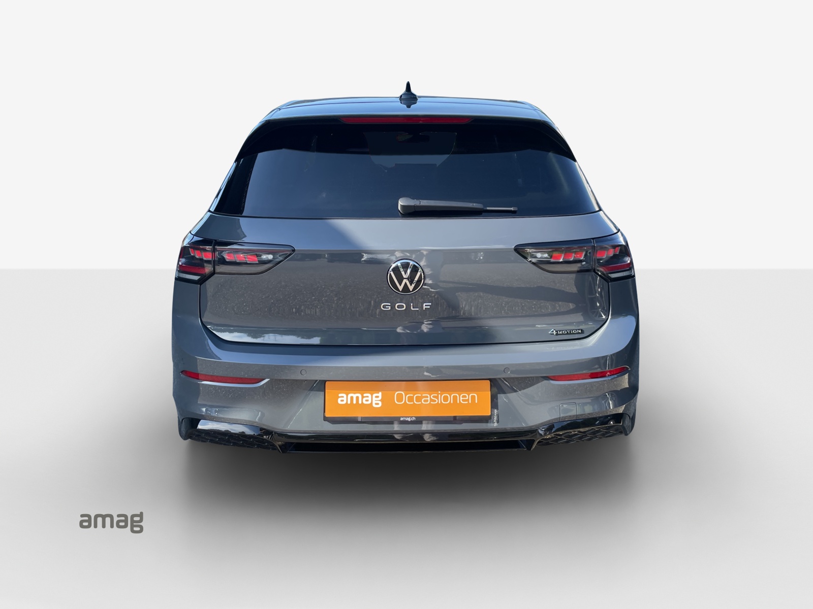 VW Golf 2.0 TSI R-Line DSG 4 Motion-showroom-element-3