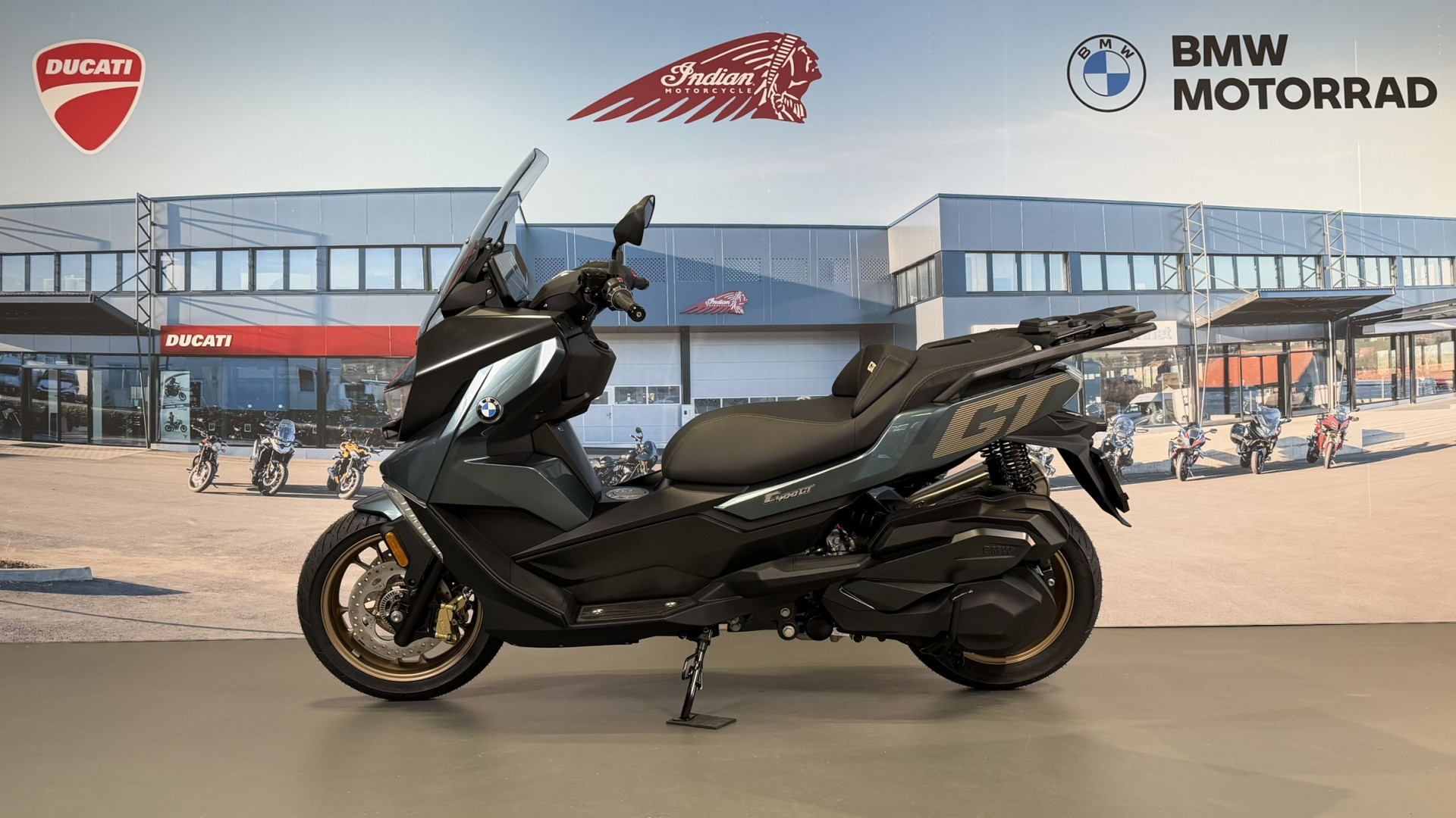 BMW C 400 GT Exclusive Leasing à partir de 2.9%-showroom-element-3