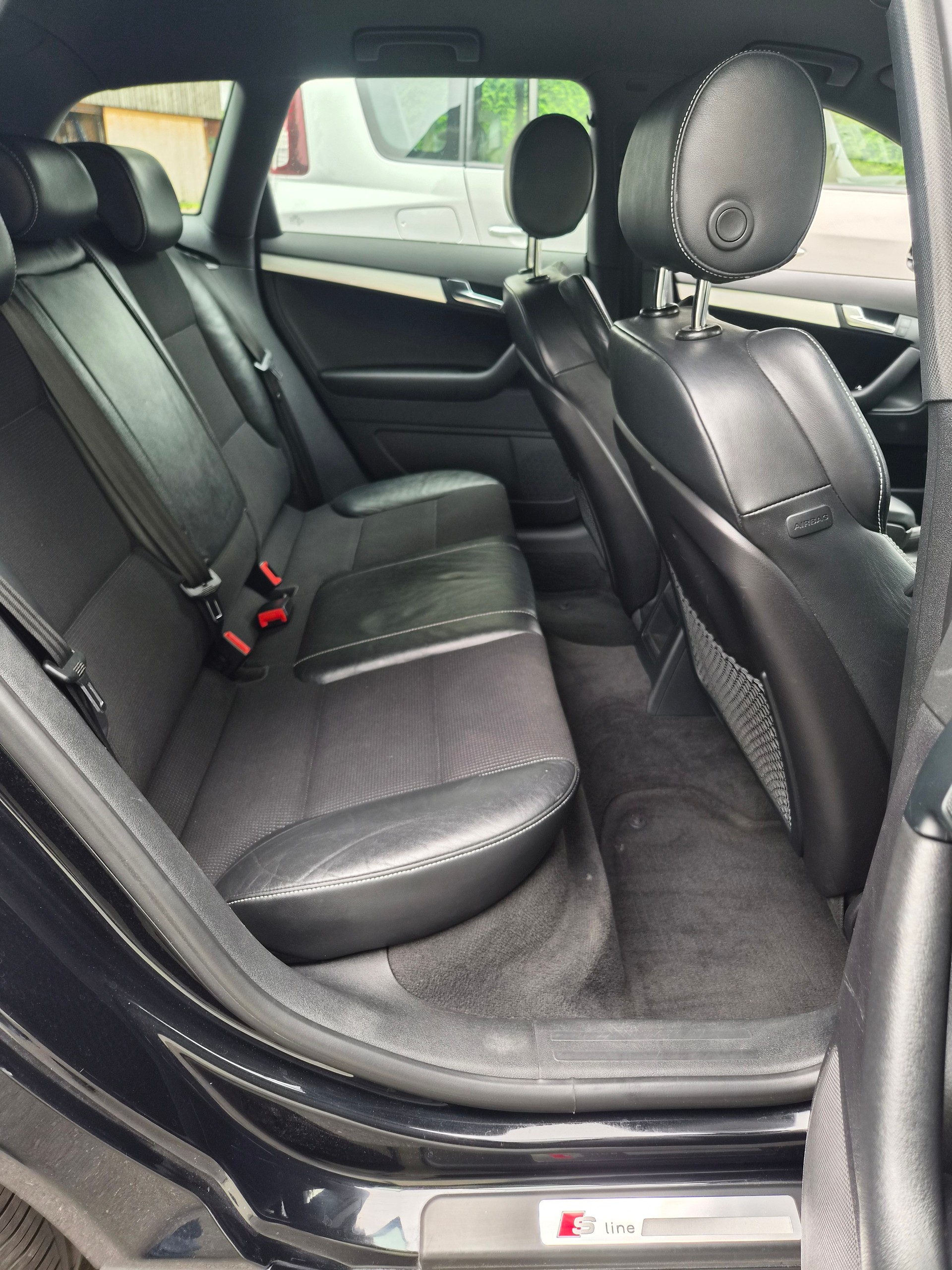 AUDI A3 Sportback 2.0 TFSI S-Line, Ambition quattro S-tronic-image-14