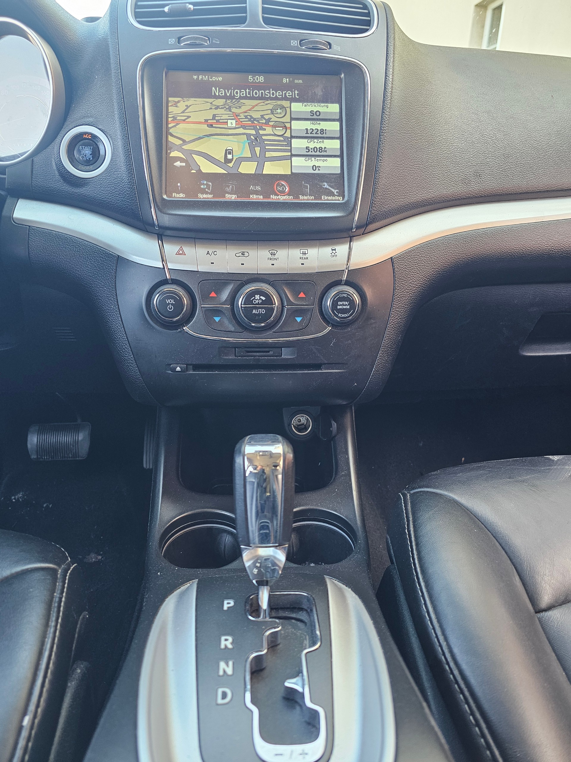 FIAT Freemont 2.0 MJ Lounge AWD Automat-image-13