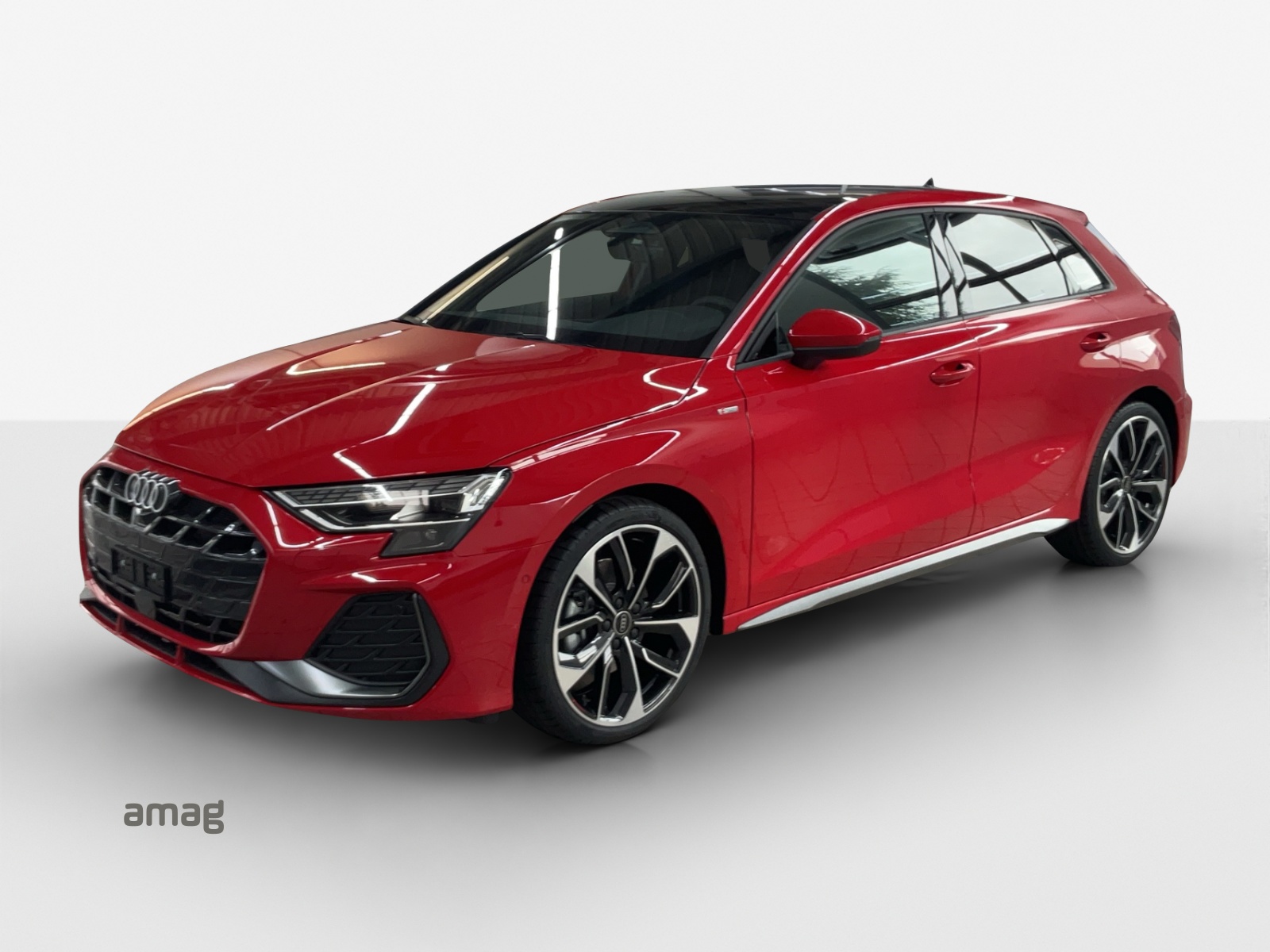 AUDI A3 Sportback TFSI 110 kW S line Attraction S tronic