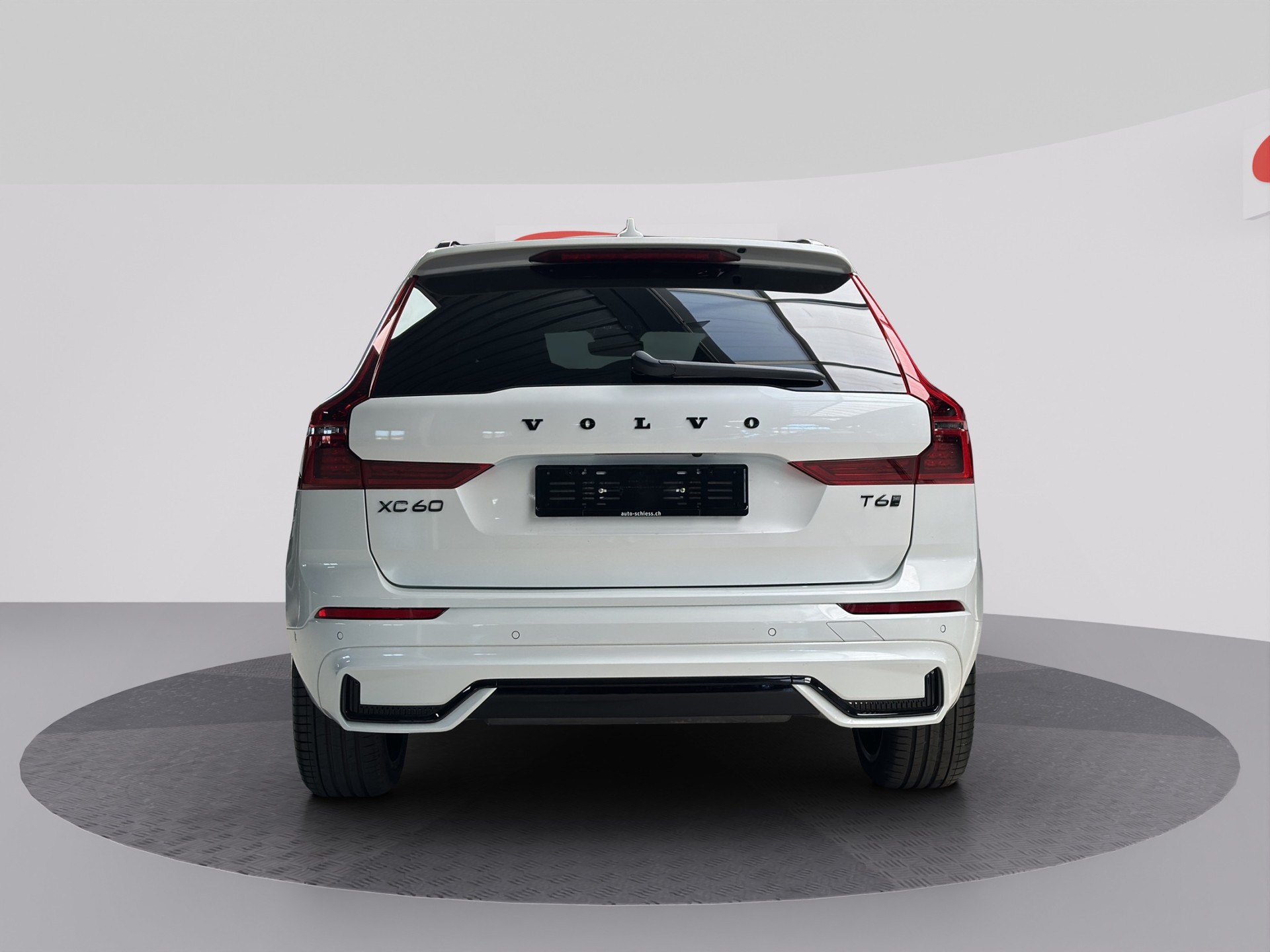 VOLVO XC60 T6 AWD PluginHybrid Black Edition Geartronic-showroom-element-3
