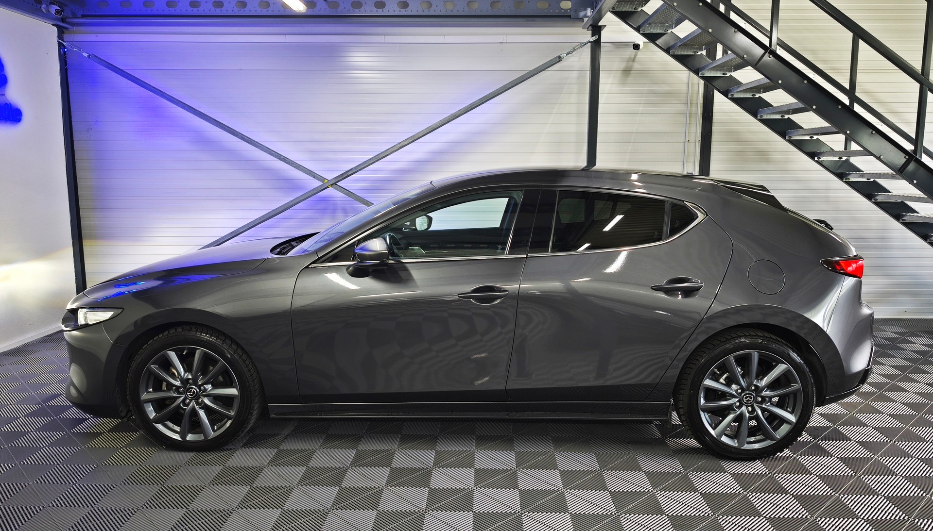 MAZDA 3 Hatchback SKYACTIV-X MHybrid 186 Homura AWD Automat-image-8