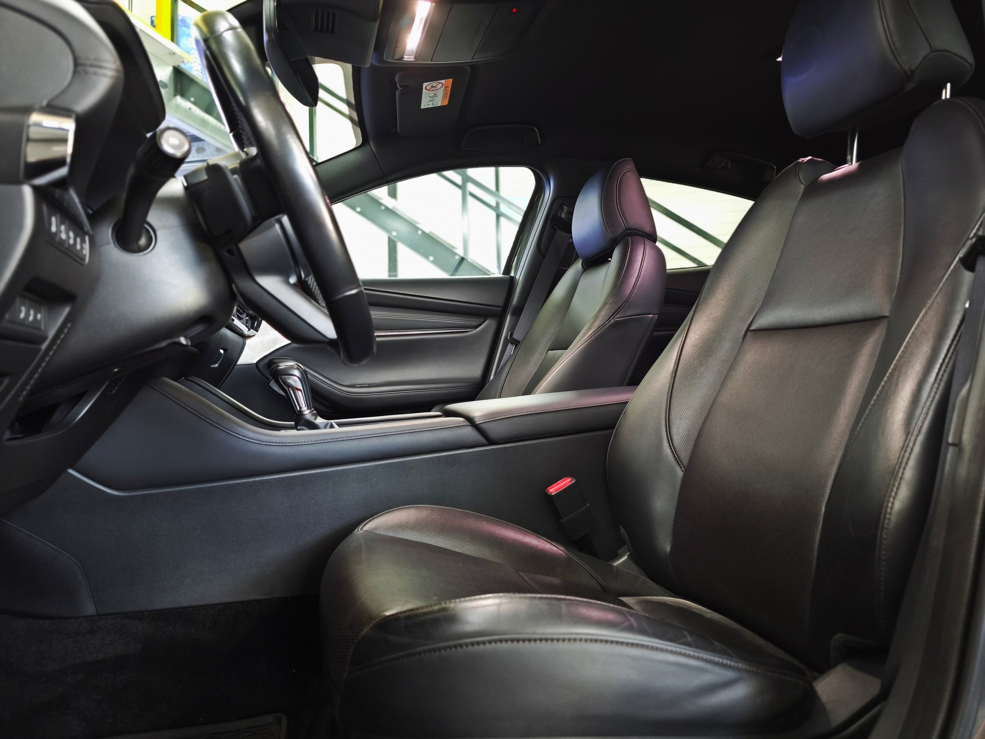 MAZDA 3 Hatchback SKYACTIV-X MHybrid 186 Homura AWD Automat-image-11