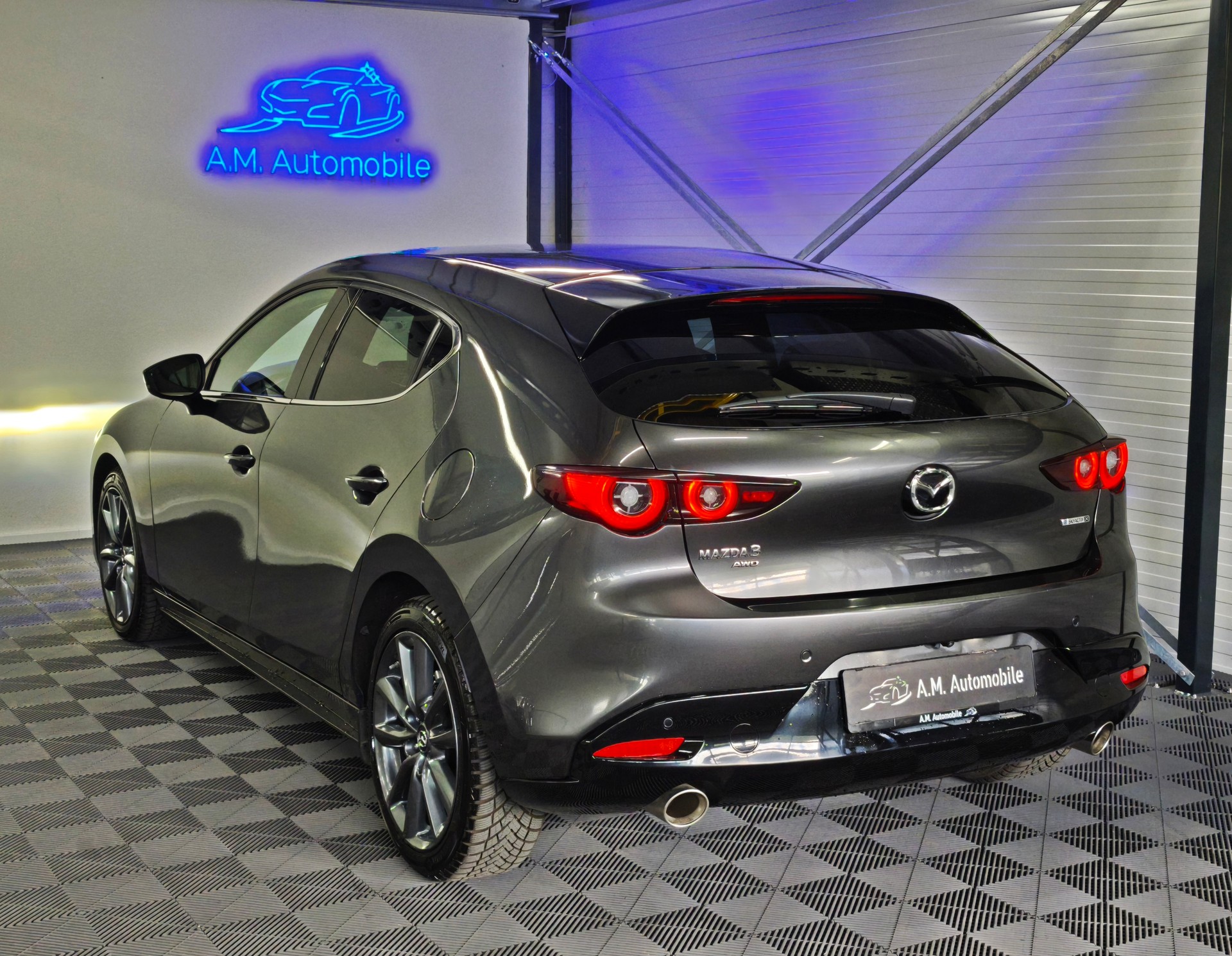 MAZDA 3 Hatchback SKYACTIV-X MHybrid 186 Homura AWD Automat-image-5