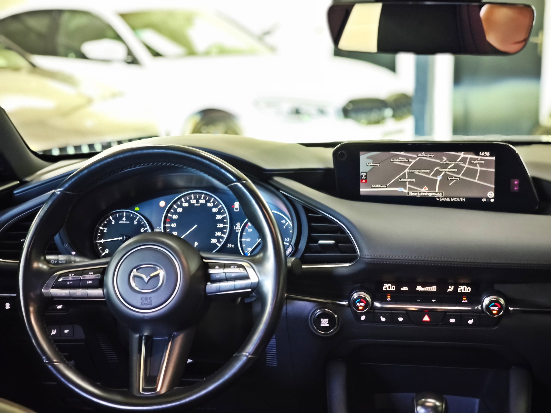 MAZDA 3 Hatchback SKYACTIV-X MHybrid 186 Homura AWD Automat-image-14