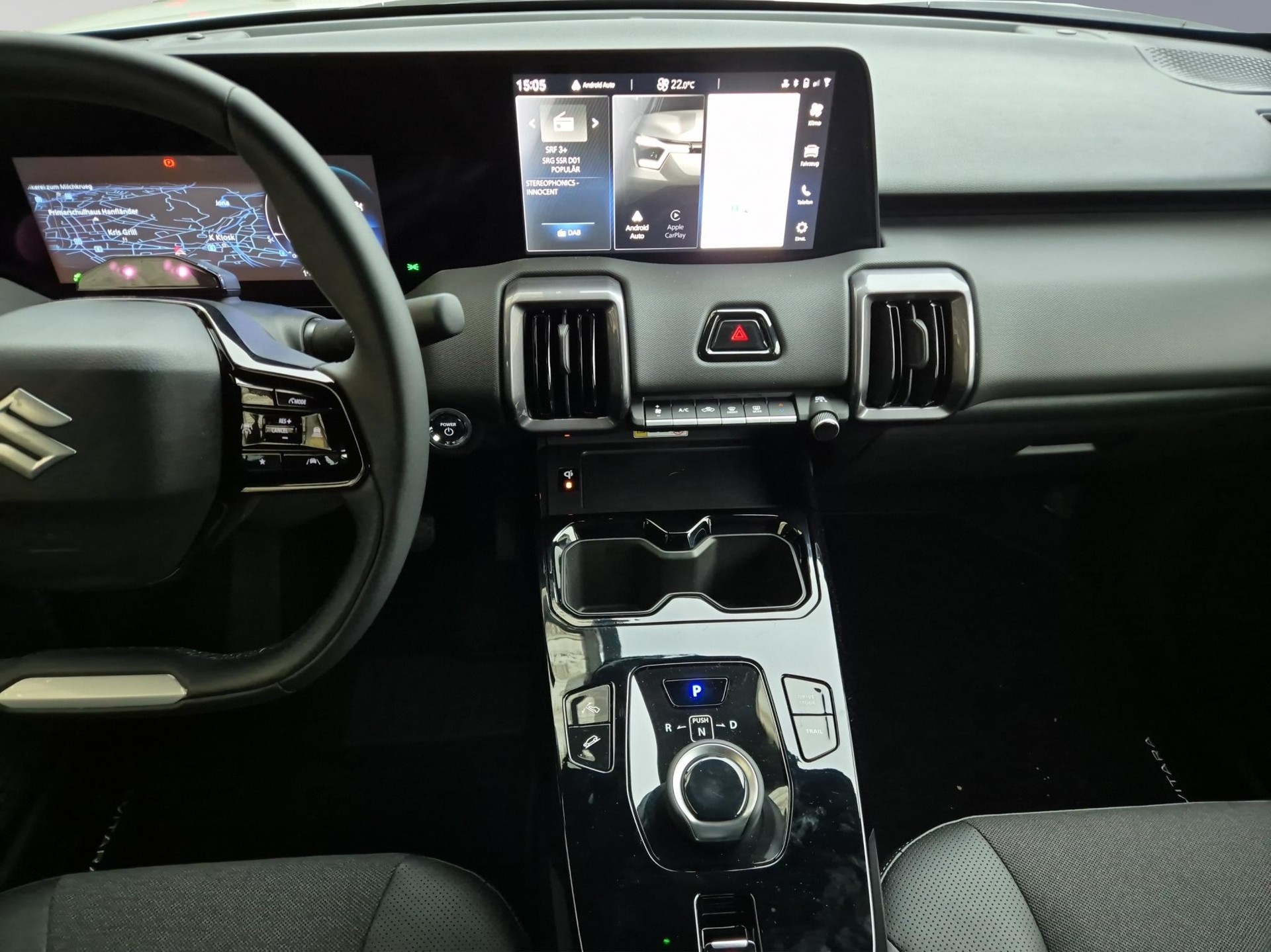 SUZUKI e Vitara Compact Top 4x4-image-12