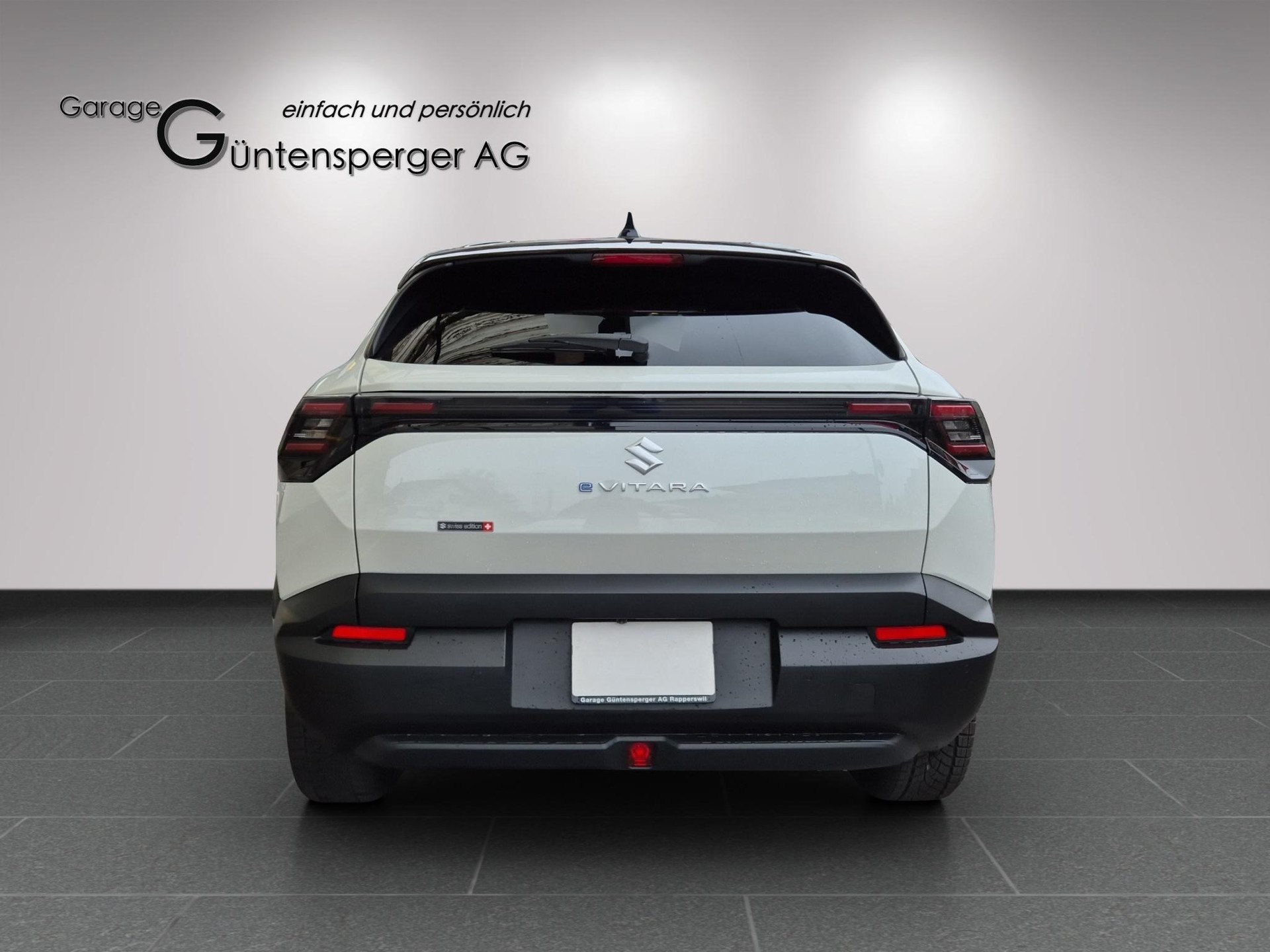 SUZUKI e Vitara Compact Top 4x4-showroom-element-3