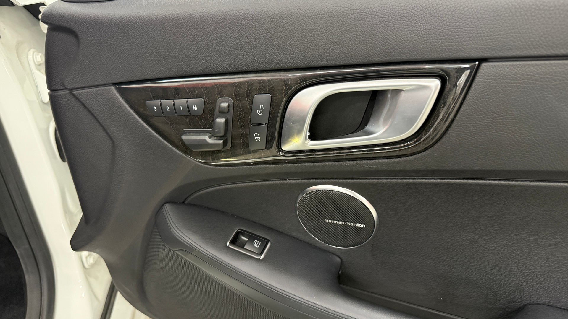 MERCEDES-BENZ **Gepflegtes FZ, TOP ZS f. ab MFK, TOP Ausstattung, Vollgarantie 5 Stern der Quality 1 bis 10.2026 ubg. Klm., in Kundenuftrag **-image-17