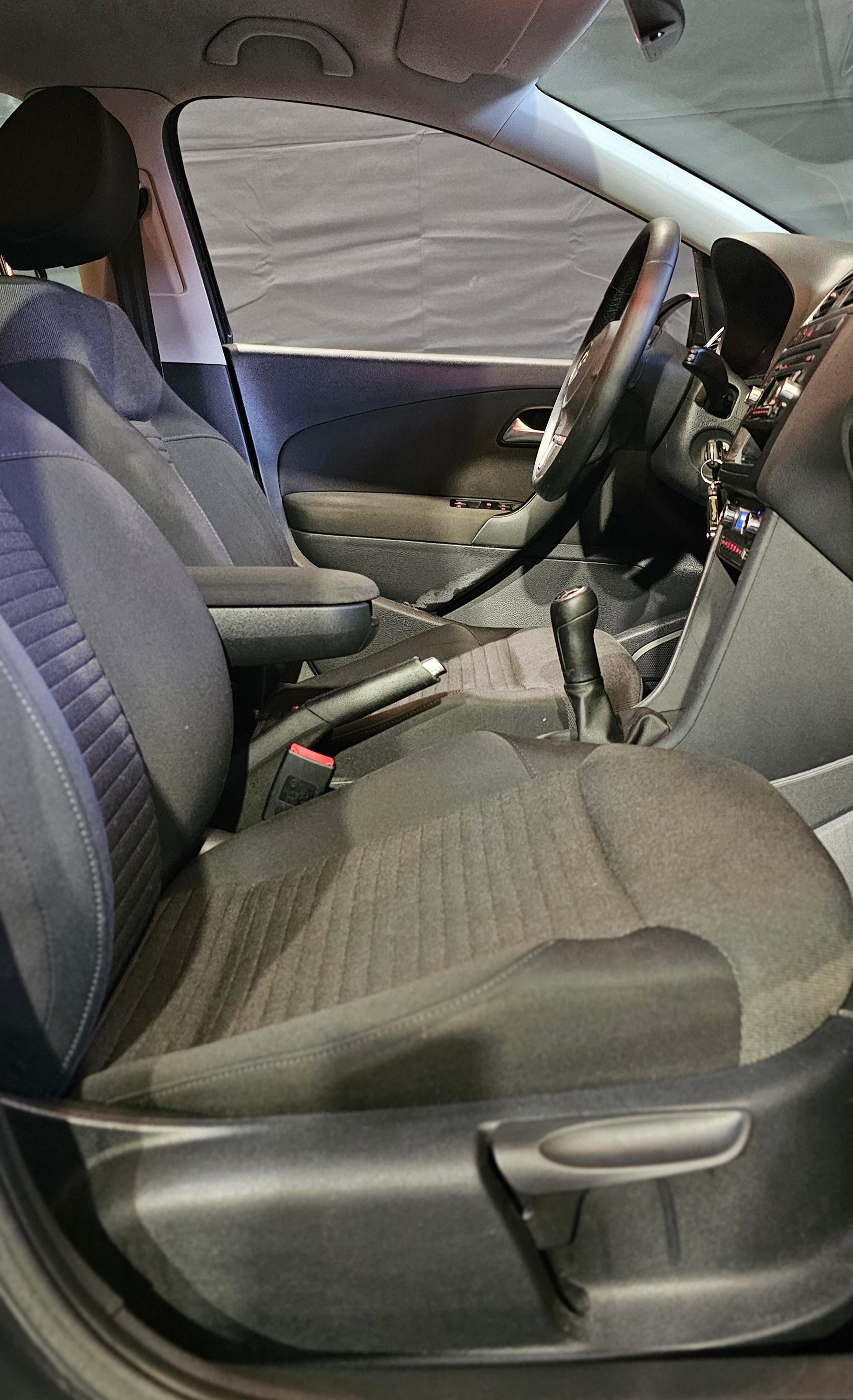 VW Polo 1.4 16V Comfortline-image-14