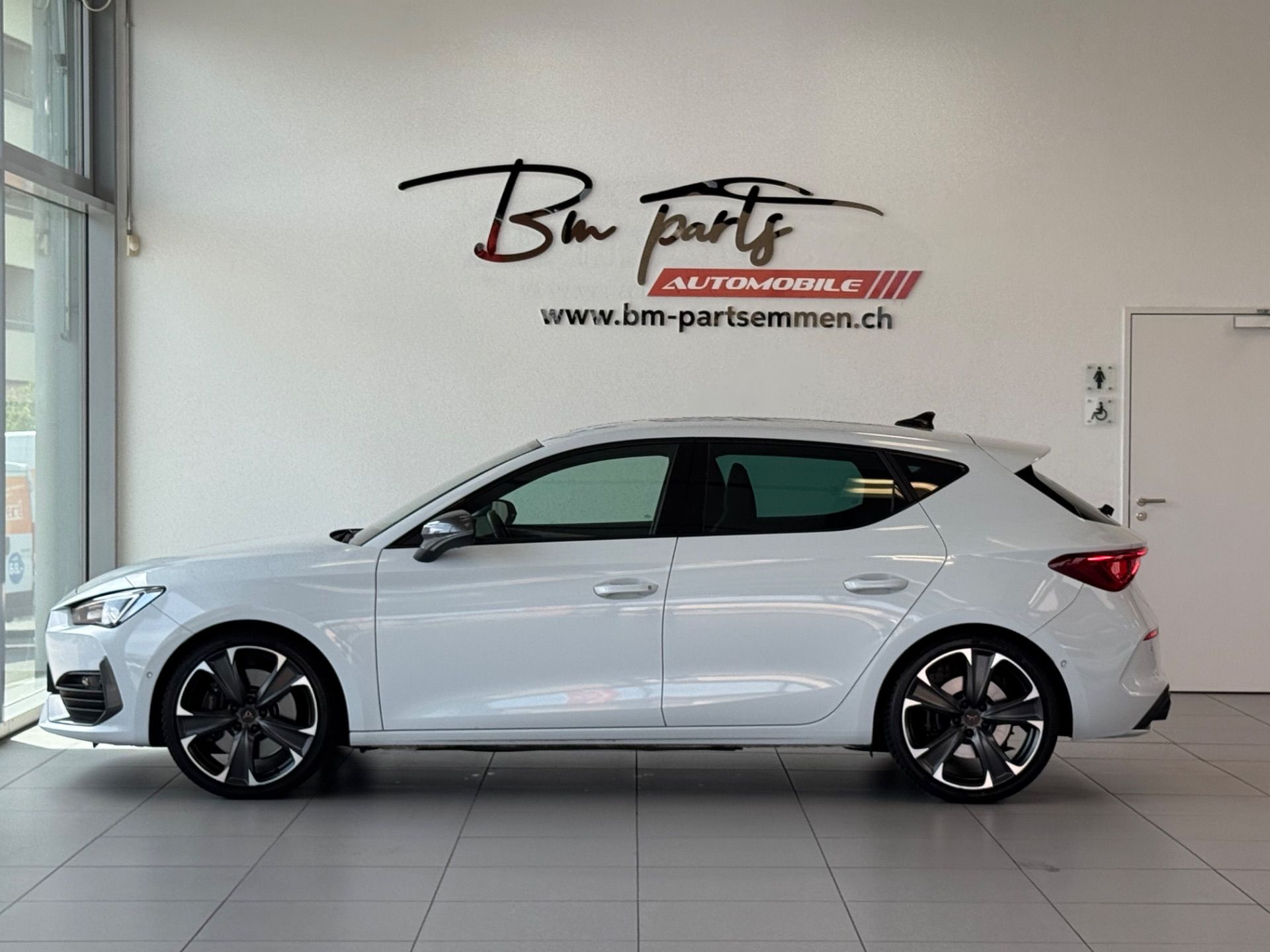 CUPRA Leon LEON VZ 2.0 TSI DSG-showroom-element-2