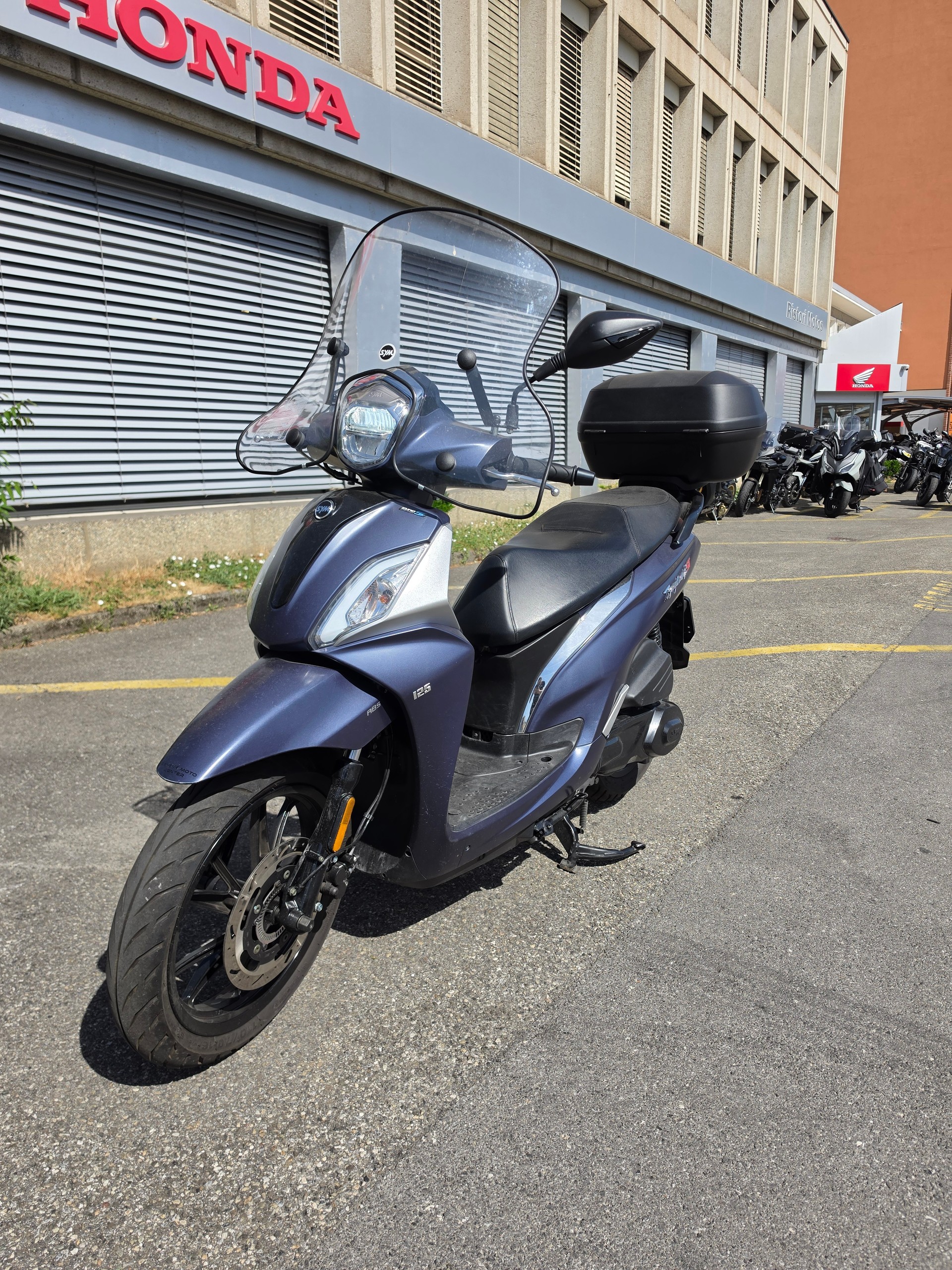 SYM Symphony ST 125-image-2