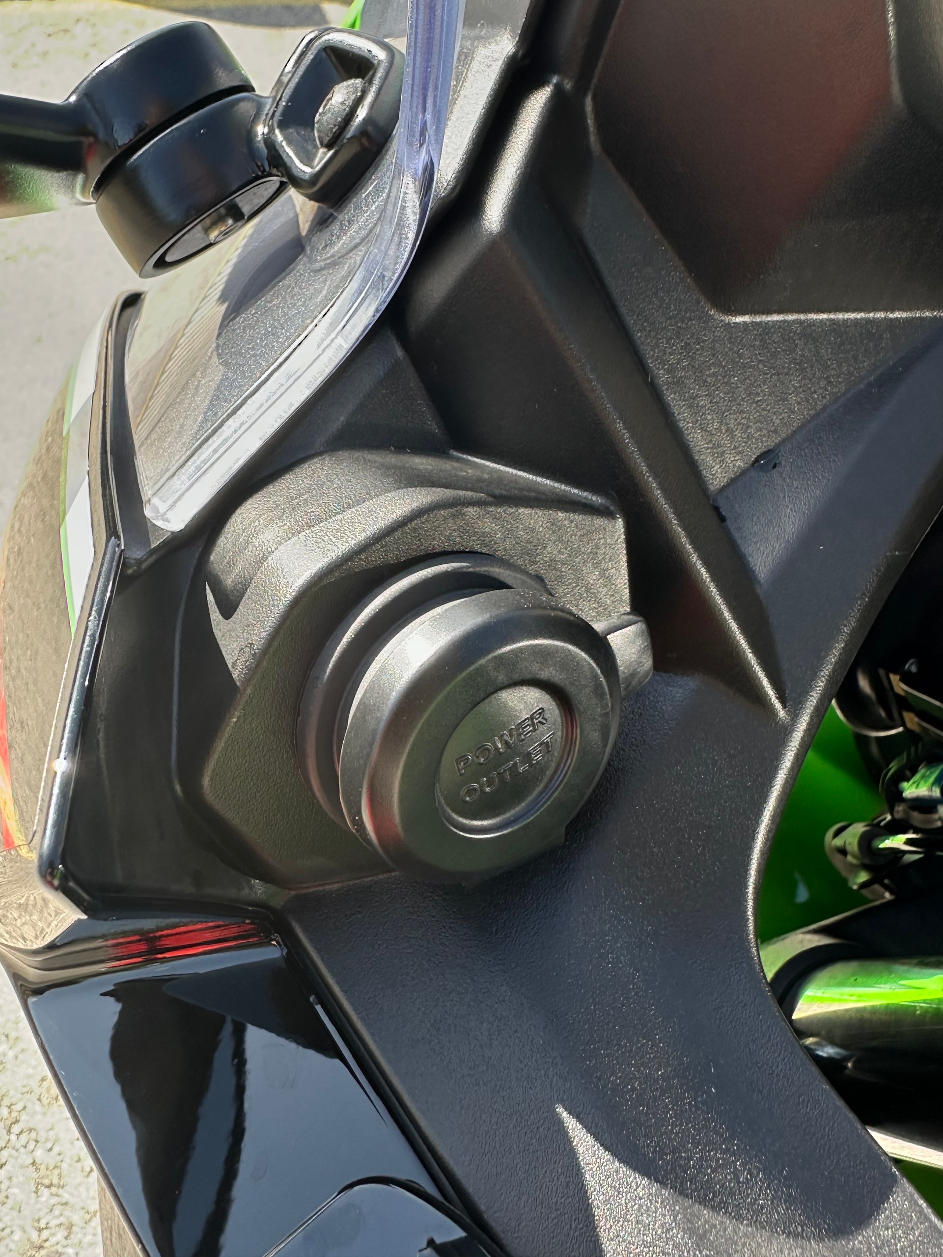 KAWASAKI Ninja 650-image-4