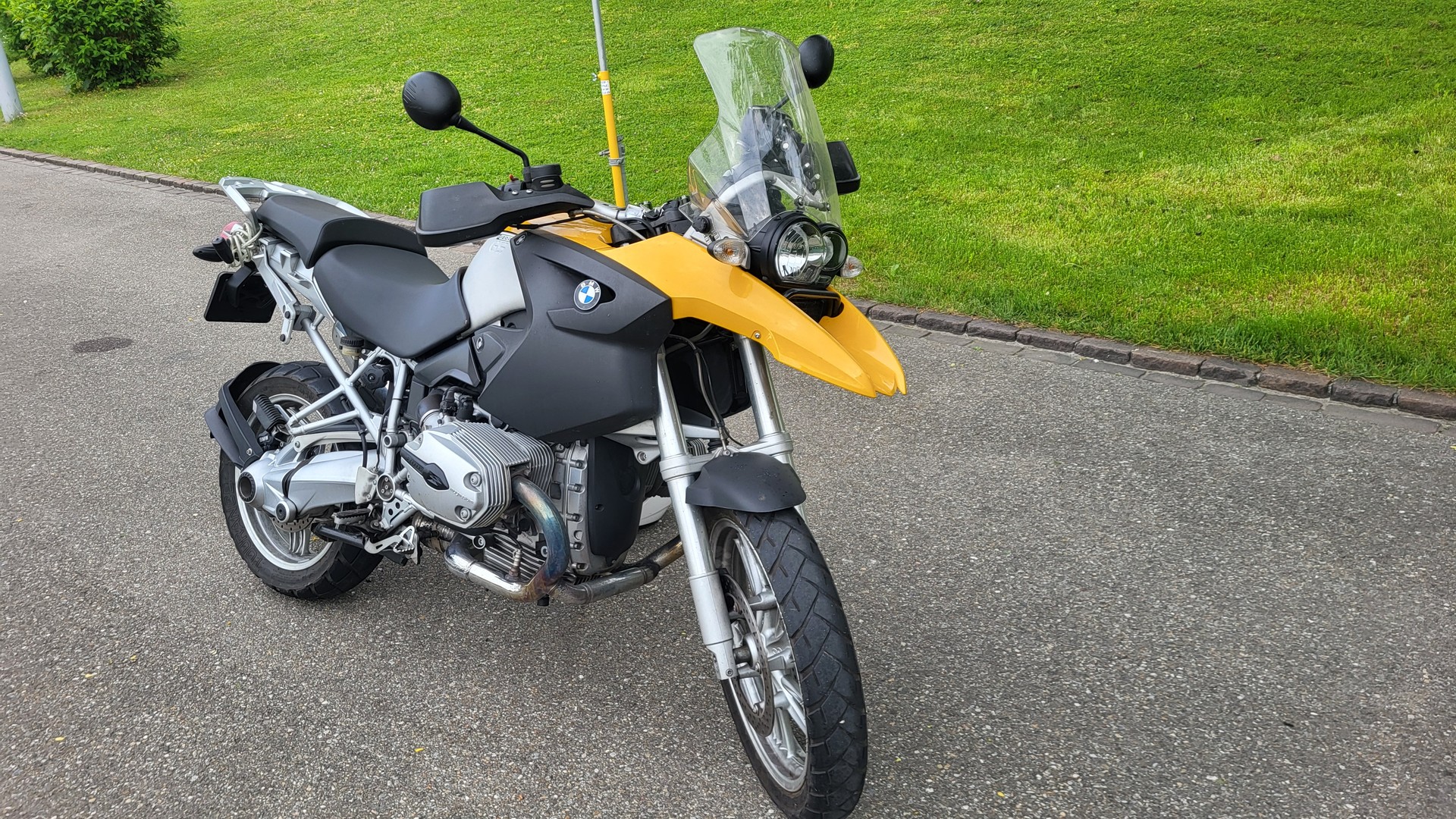 BMW R 1200 GS-image-2