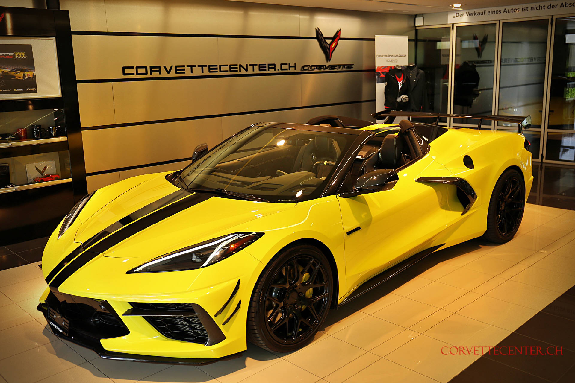 CHEVROLET Corvette Convertible 6.2 V8 3LT Z51-showroom-element-1