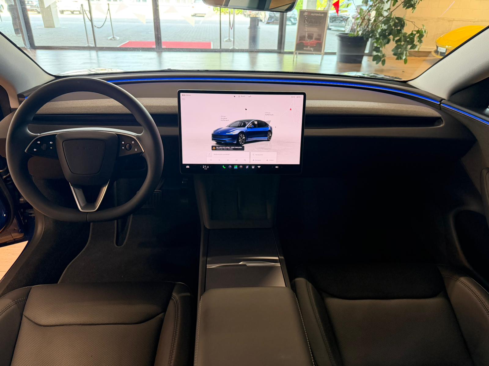 TESLA Model 3 RWD-image-22