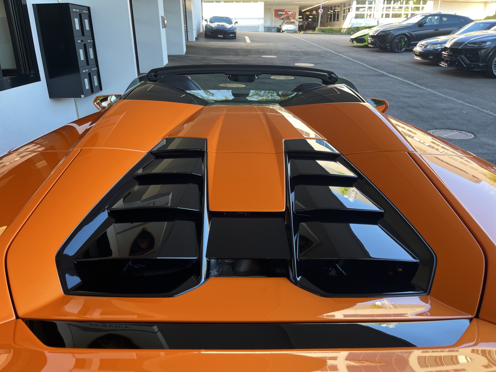 LAMBORGHINI Huracan EVO Spyder MY21-image-10