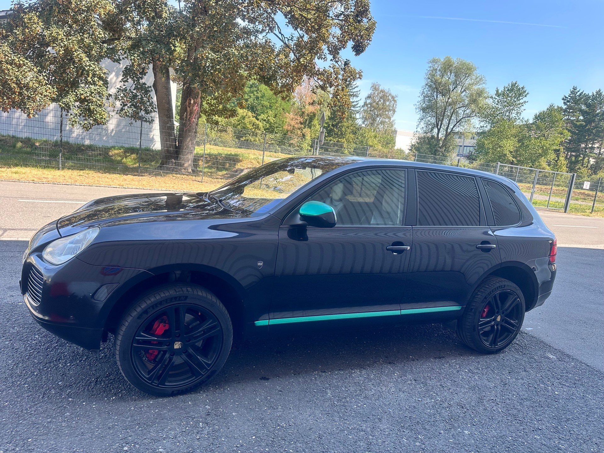 PORSCHE Cayenne Turbo-image-3