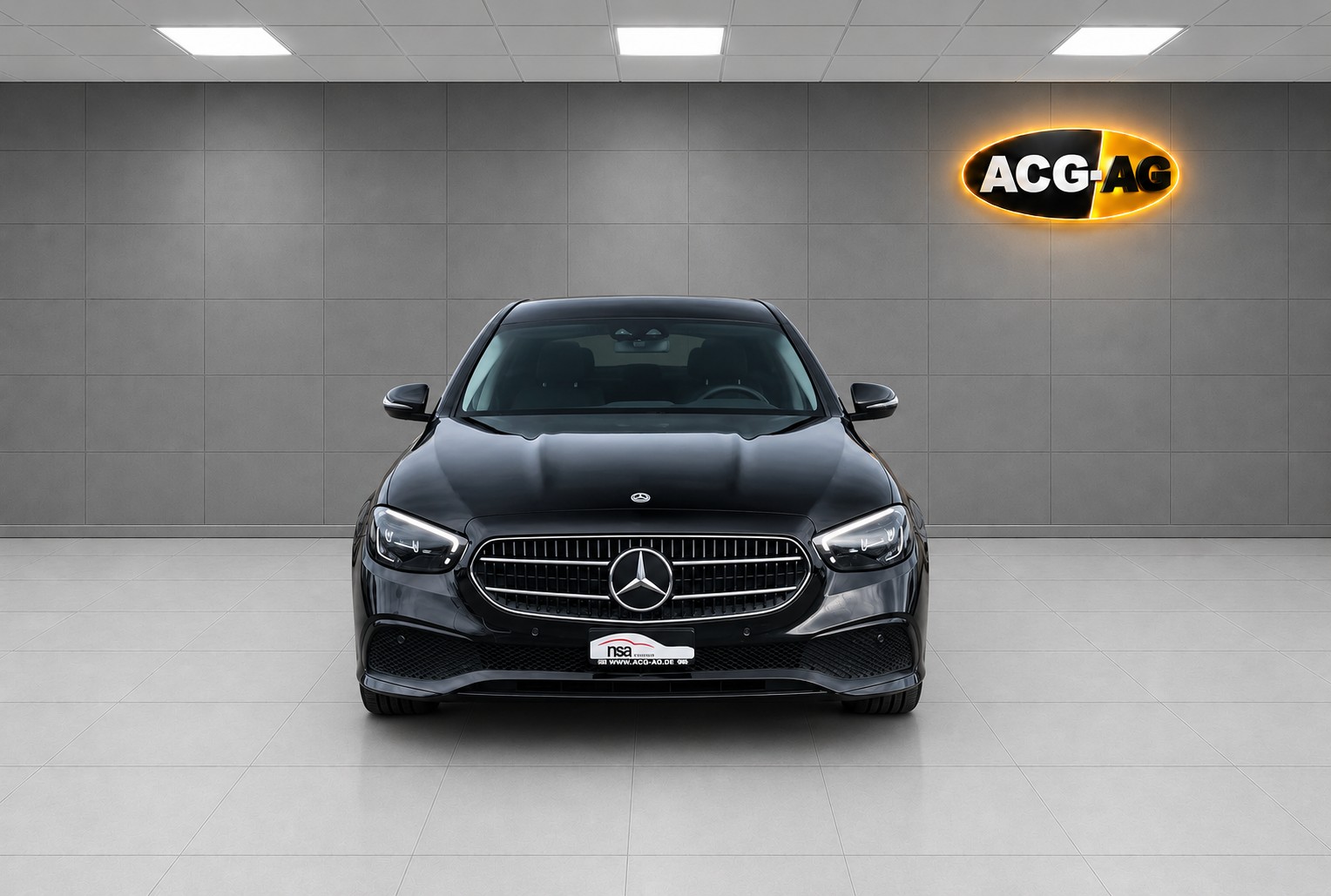 MERCEDES-BENZ E 220 d T 4Matic 9G-Tronic ** Gr-Navi ** RF-Kamera ** Sitzheizung ** PDC V+H ** Totwinkel-Assistent ** Frisch Ab MFK & Service-showroom-element-1