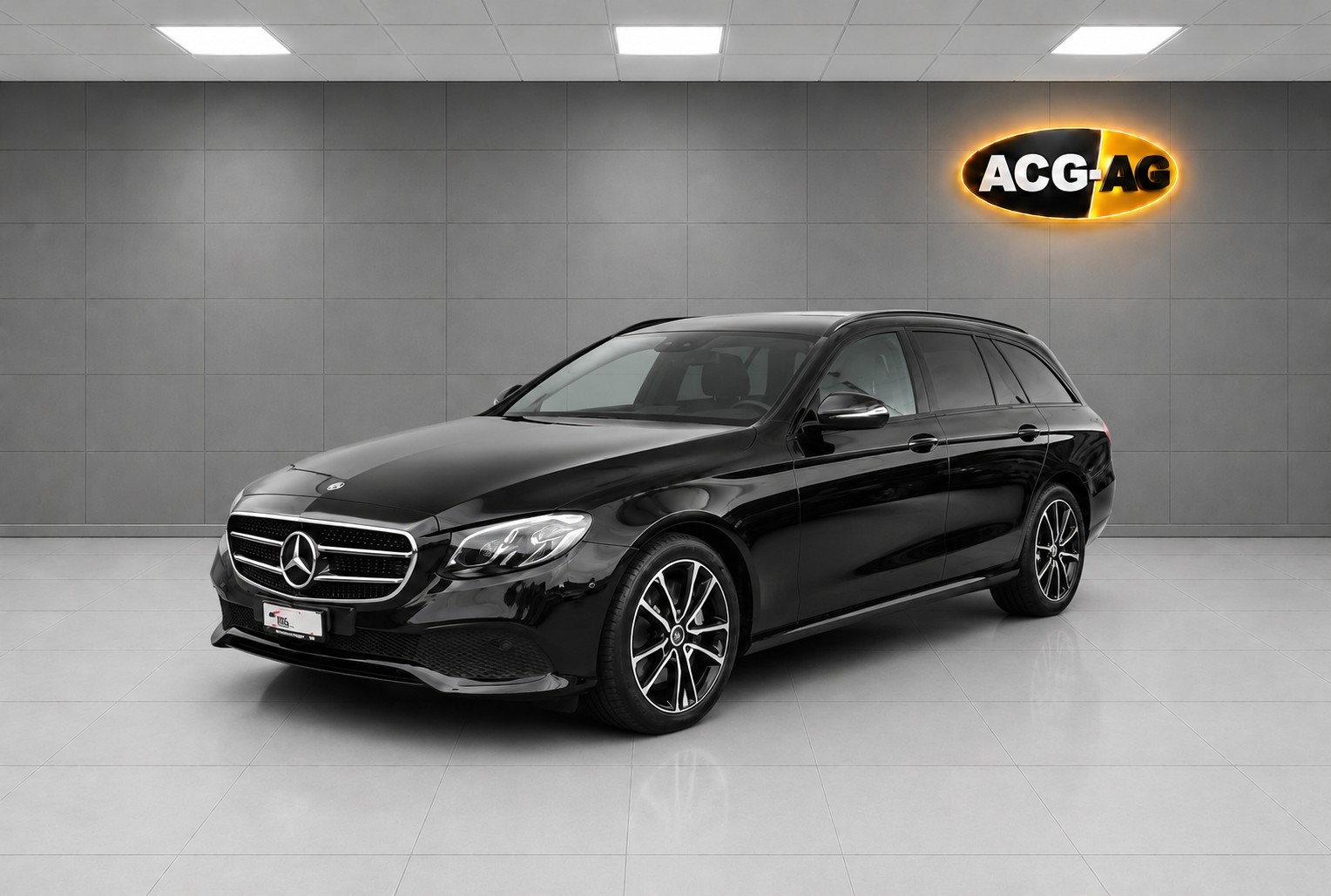 MERCEDES-BENZ E 220 d T 4Matic 9G-Tronic ** Gr-Navi ** RF-Kamera ** Sitzheizung ** PDC V+H ** Totwinkel-Assistent ** Frisch Ab MFK & Service-showroom-element-2
