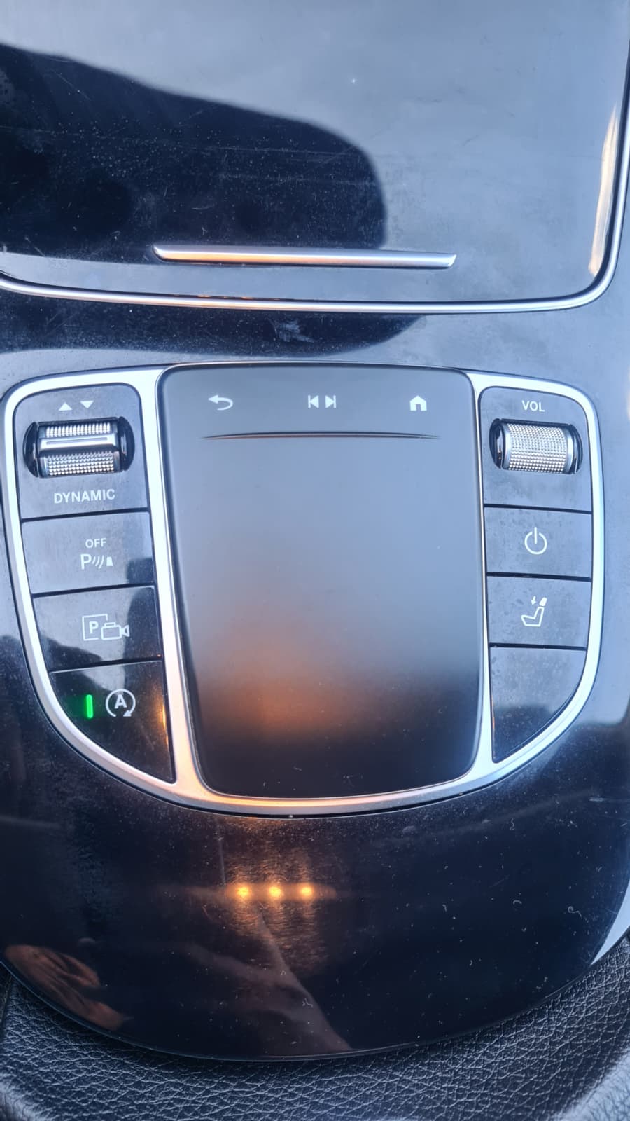MERCEDES-BENZ E 220 d T 4Matic 9G-Tronic ** Gr-Navi ** RF-Kamera ** Sitzheizung ** PDC V+H ** Totwinkel-Assistent ** Frisch Ab MFK & Service-image-14