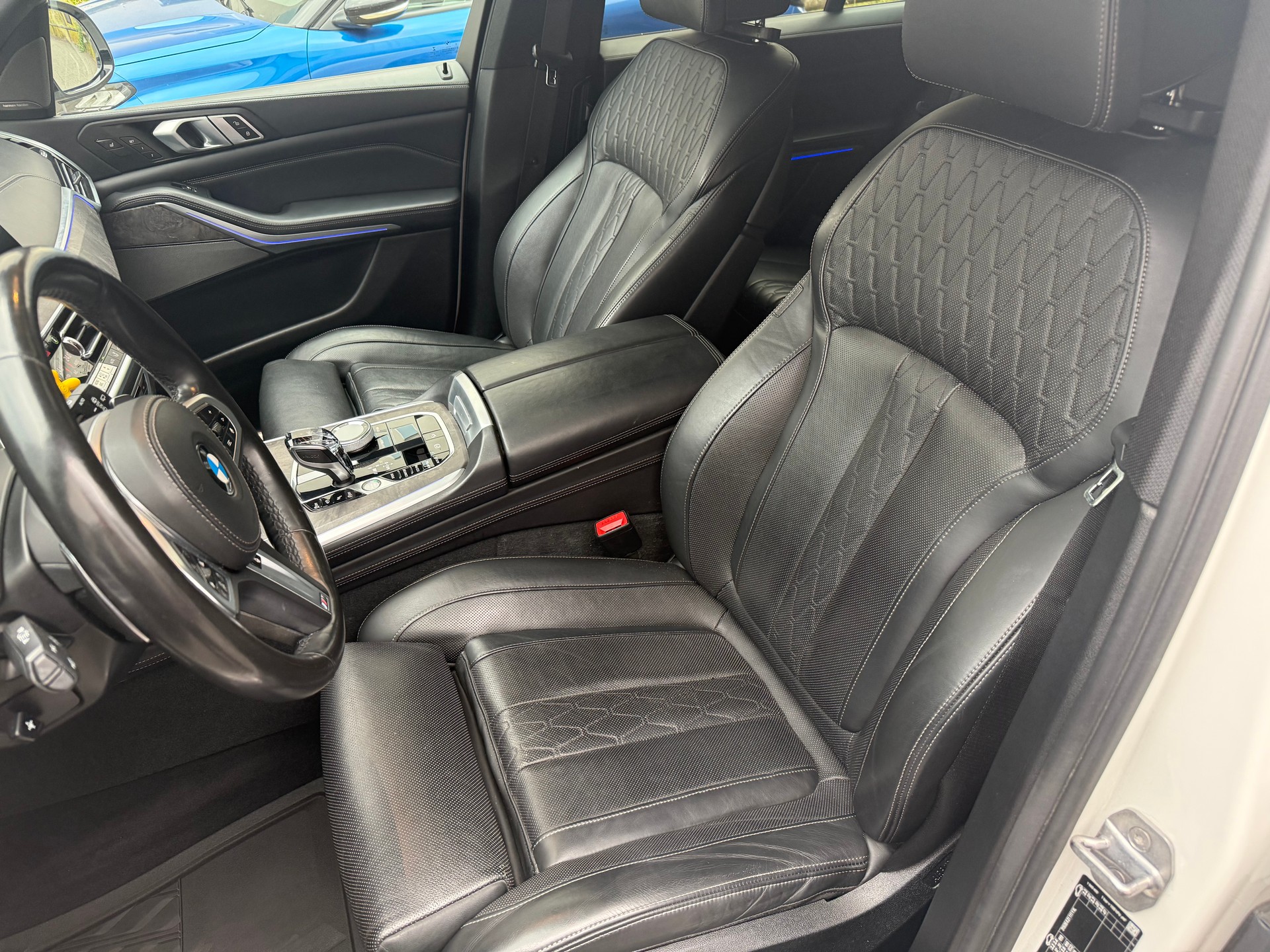 BMW X5 xDrive M50d Steptronic-image-8