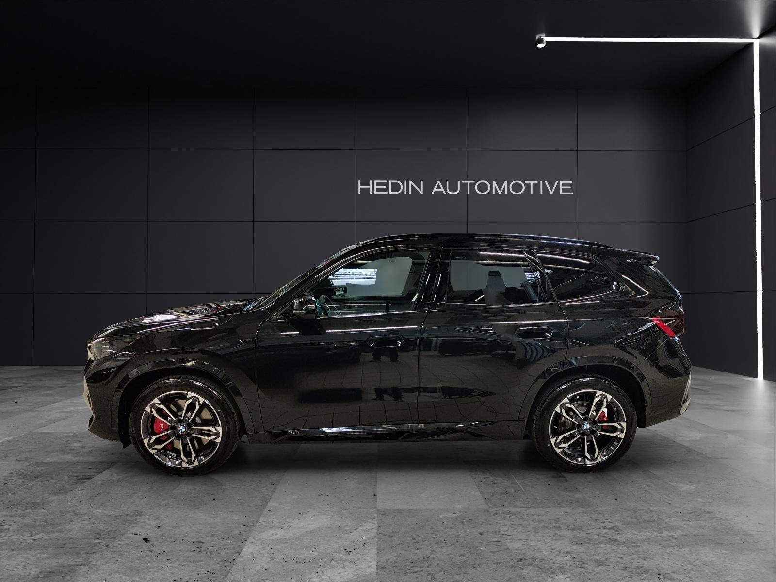 BMW X1 23d xDrive-showroom-element-1