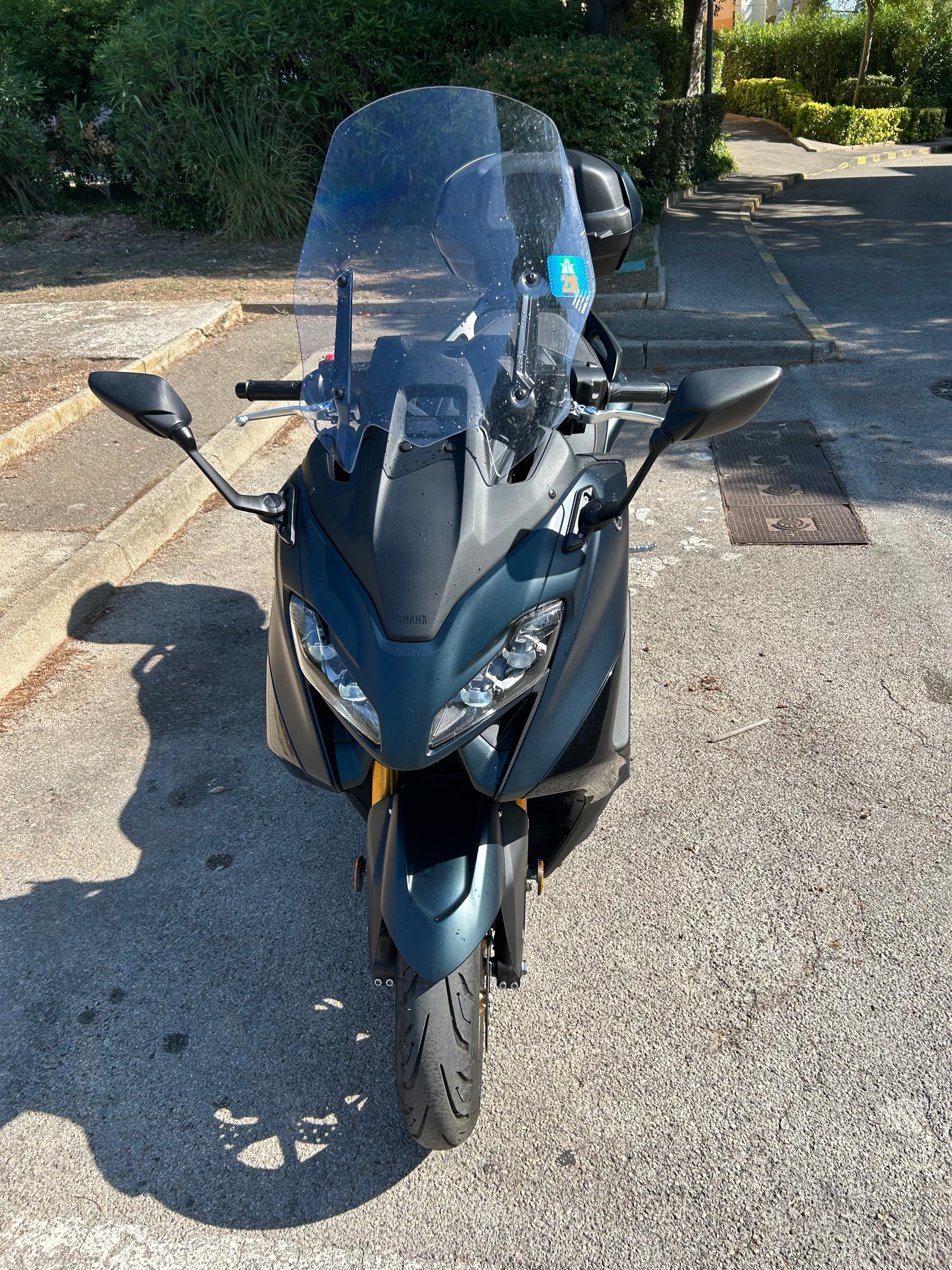 YAMAHA T-MAX Tech-Max XP 560-image-2