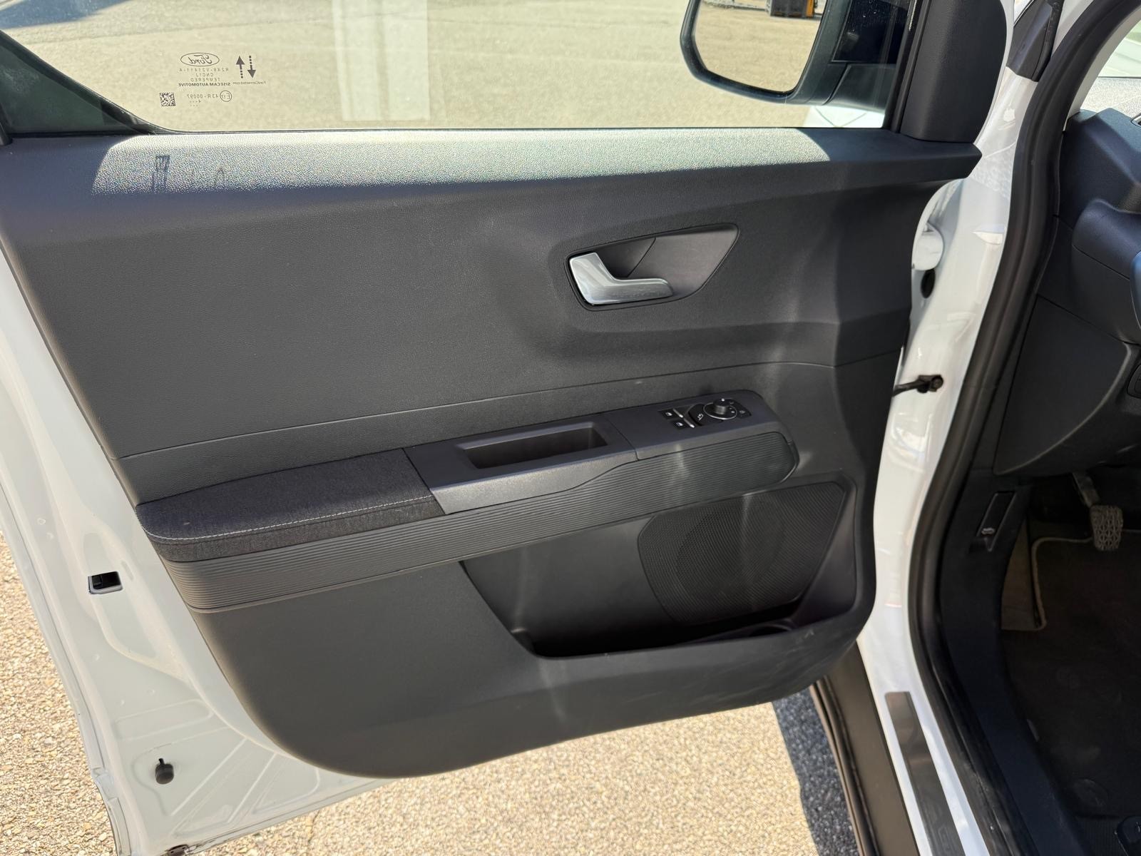 FORD Transit Courier Van 1.5 EcoBlue Active-image-11