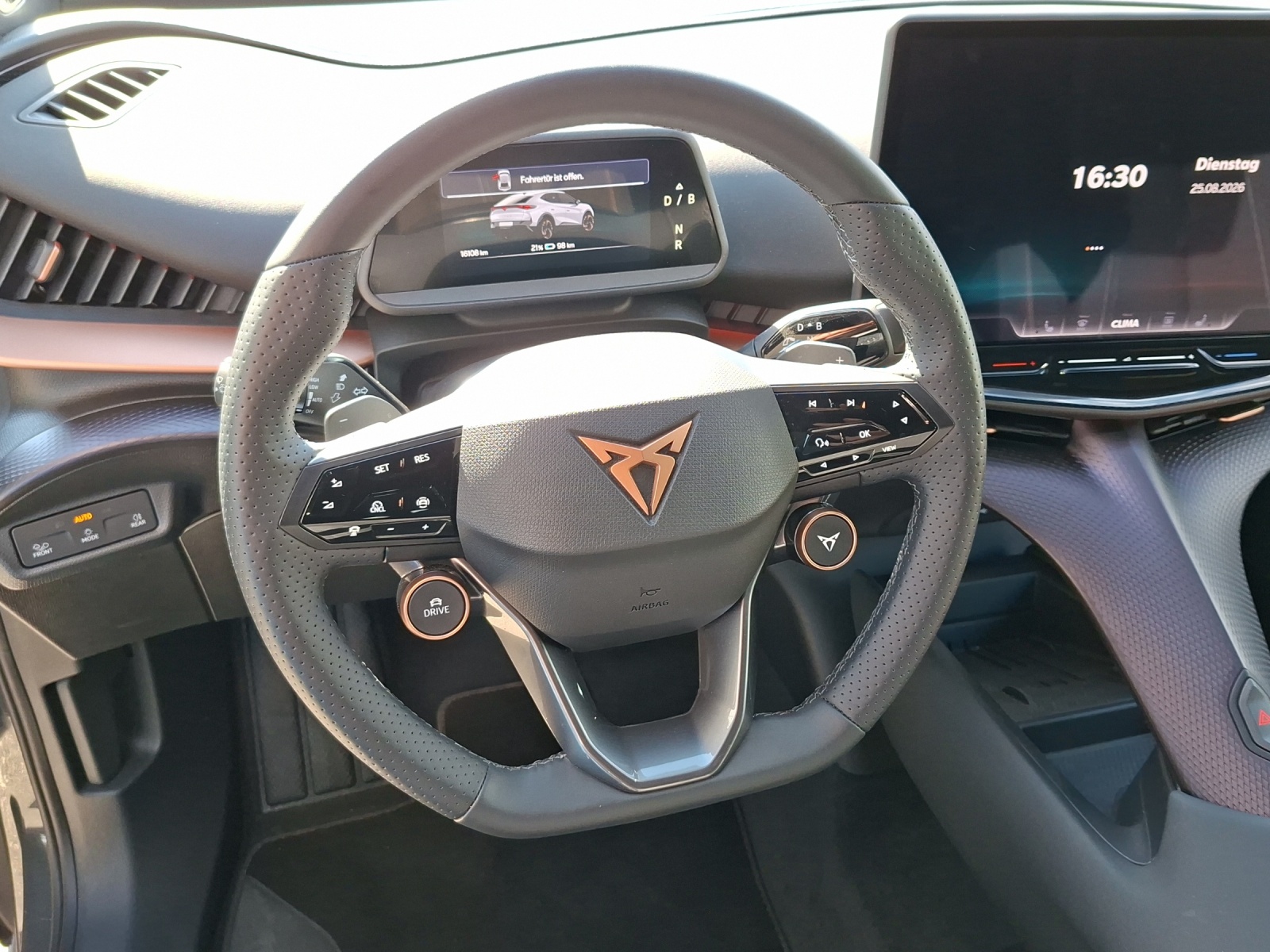 CUPRA Tavascan Type 8 77 kWh VZ-image-10