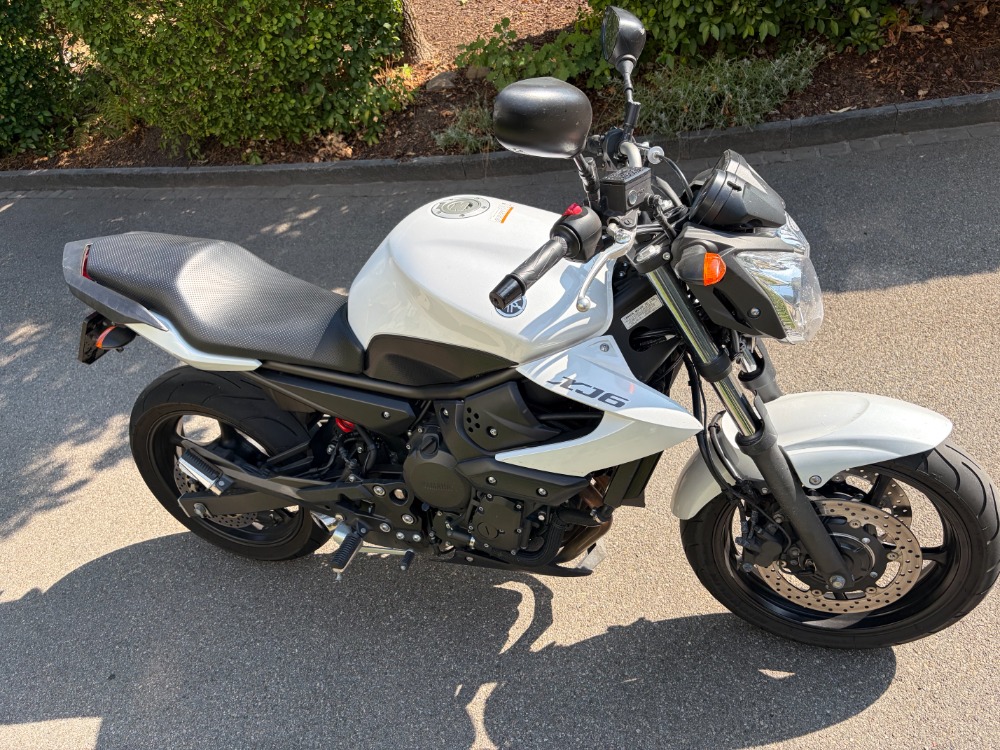 YAMAHA XJ 6 N ABS-image-0