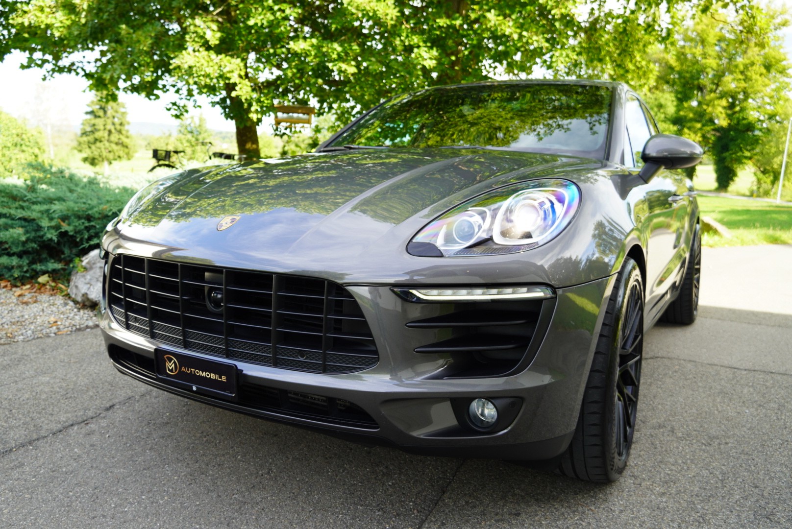 PORSCHE Macan S Diesel PDK-showroom-element-1