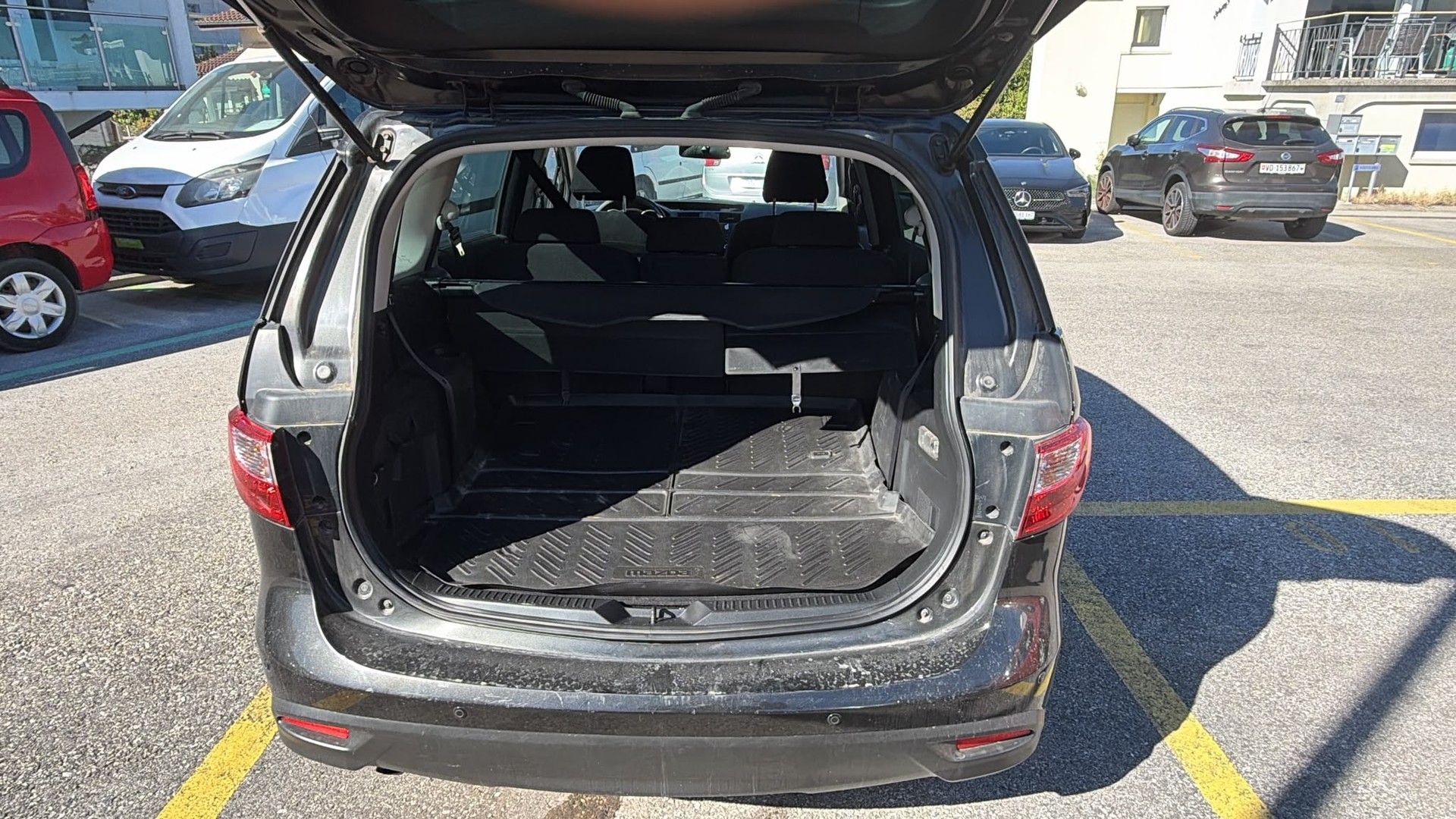 MAZDA 5 2.0 16V Exclusive-image-29