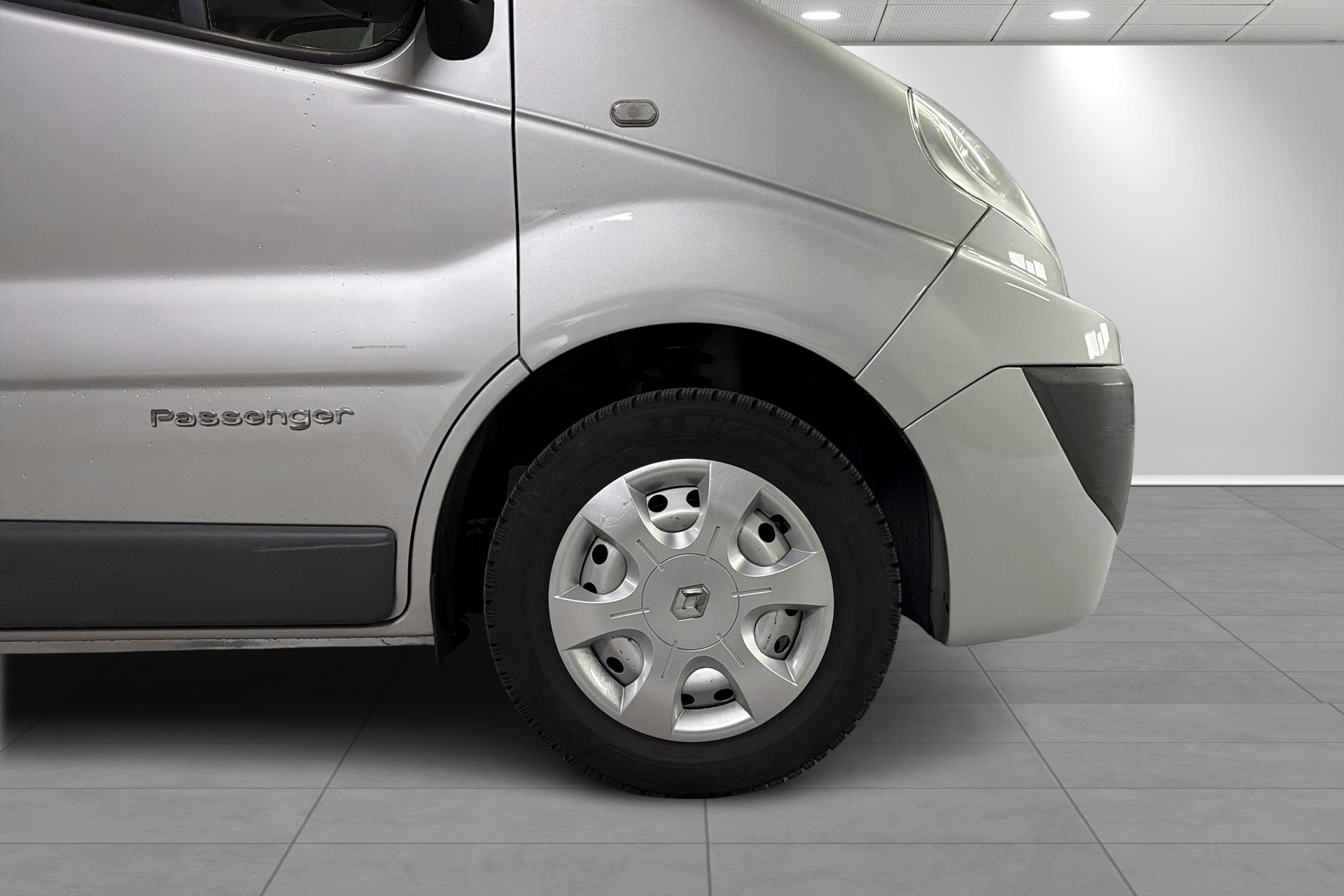 RENAULT Trafic 2.0 dCi 115 2.9t L2H1 Authentique-showroom-element-3