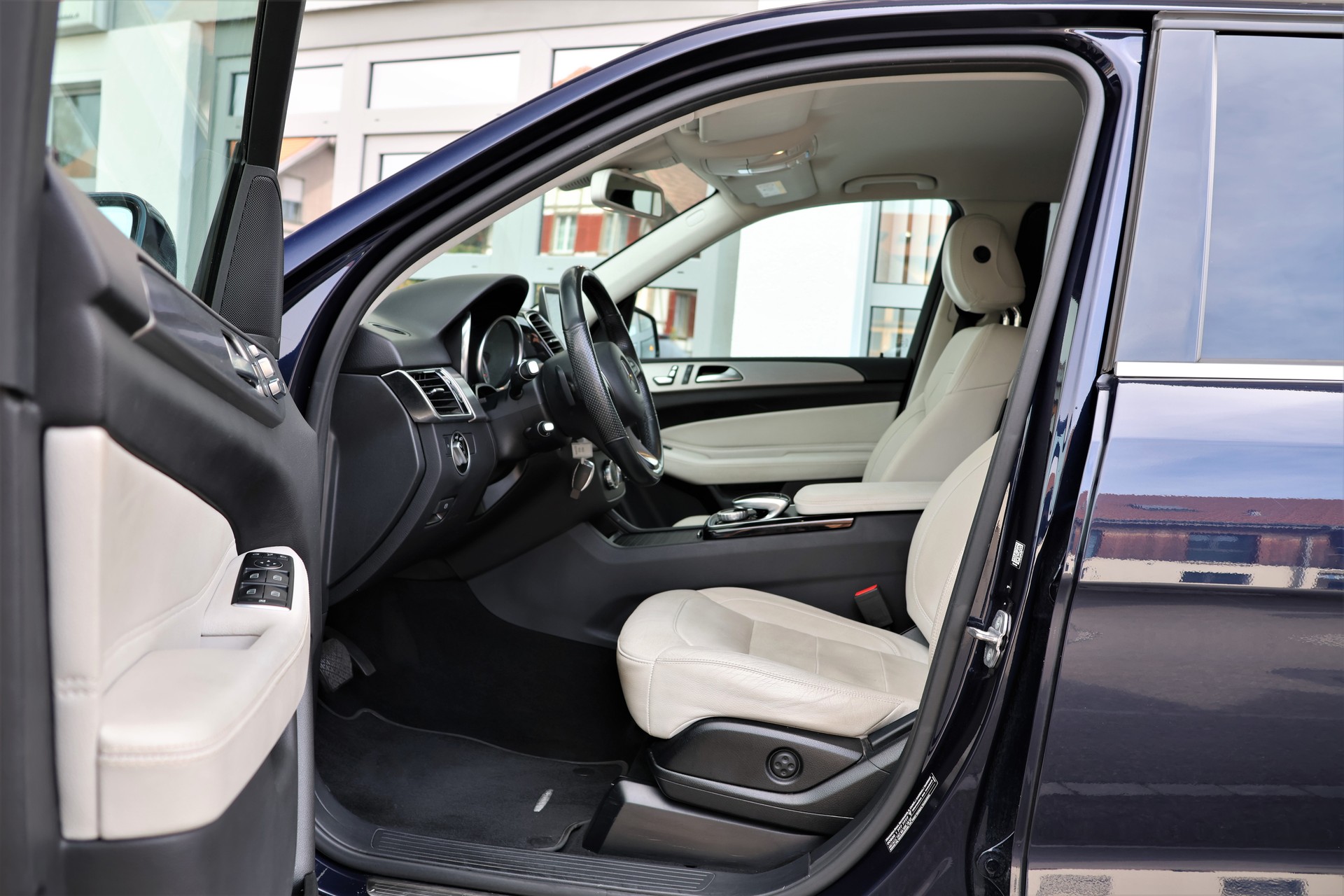 MERCEDES-BENZ GLE 350 d Executive 4Matic 9G-Tronic (CH) + 3.5T AHK-image-9