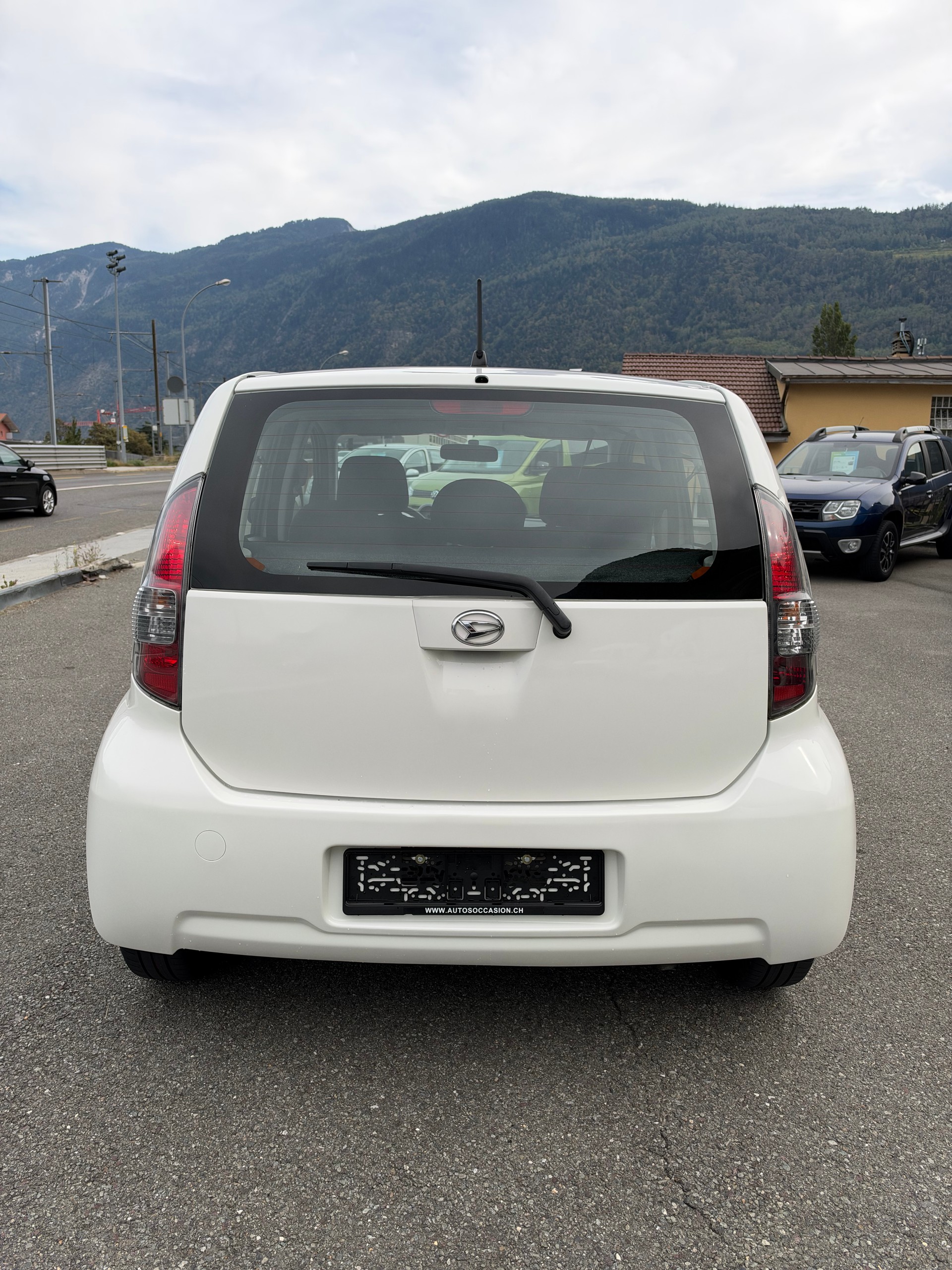 DAIHATSU Sirion 1.3 eco-4WD-image-7