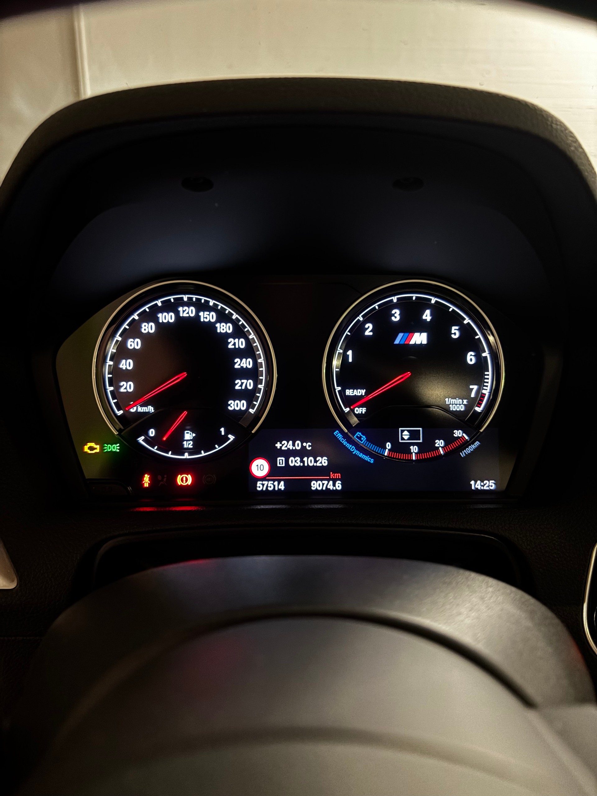 BMW M2-image-5