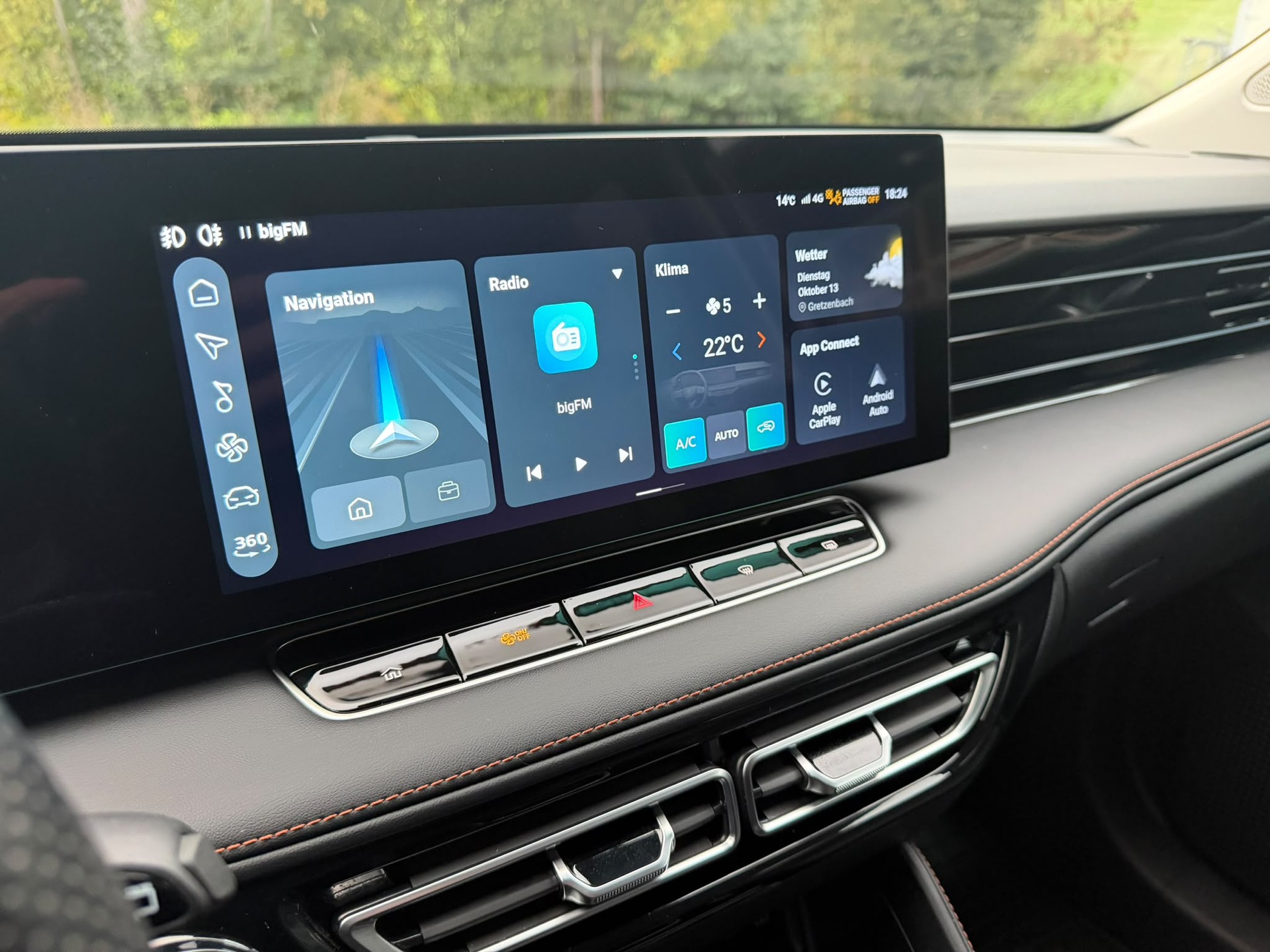 MG HS 1.5 T Luxury Automat * 170PS * 8fach *-image-18